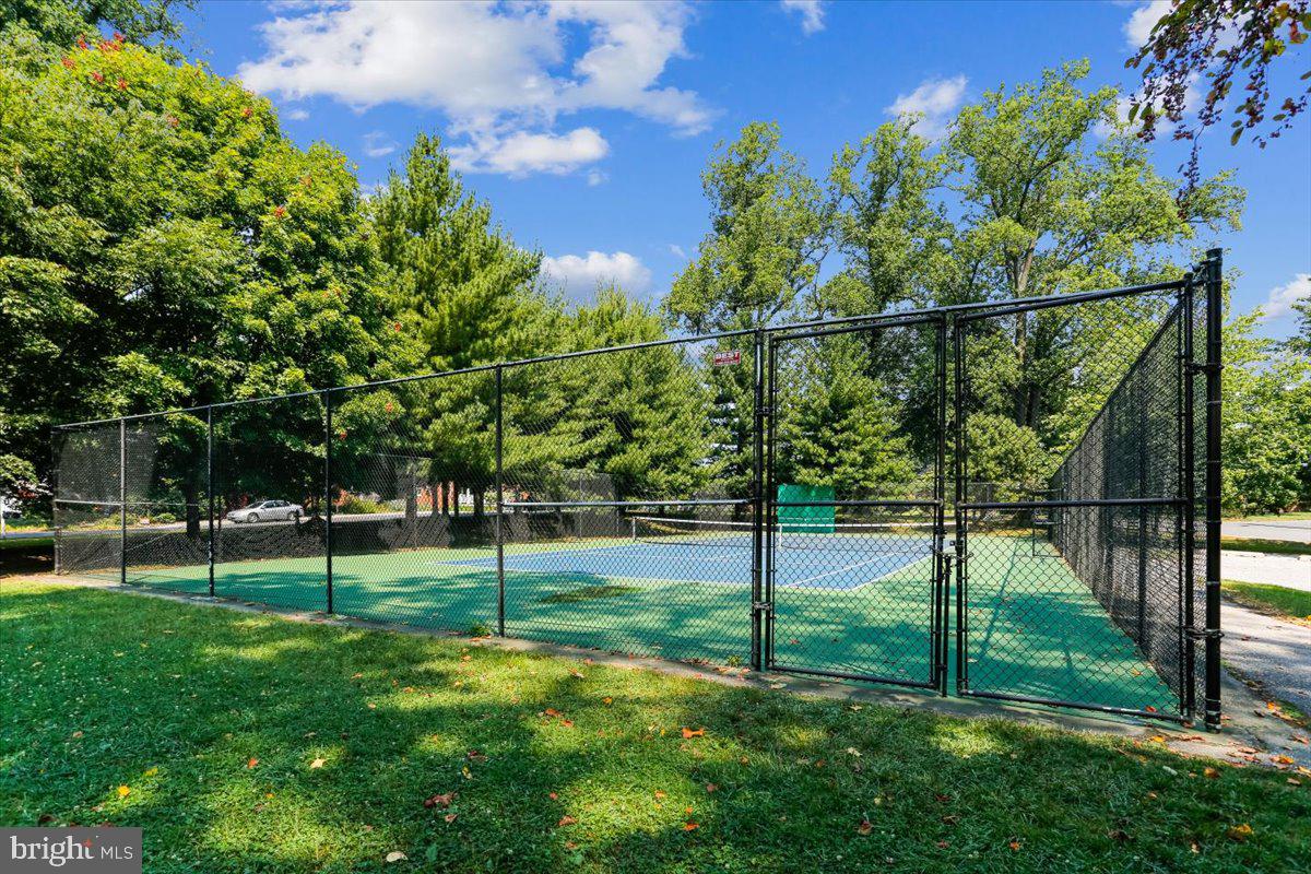 WHEATON OUTSIDE - Residential