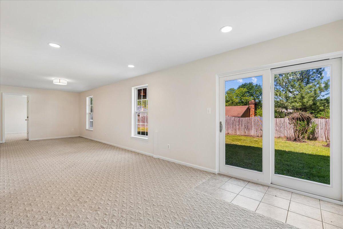 WHEATON OUTSIDE - Residential