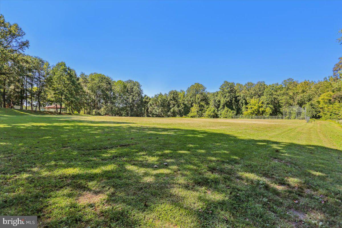 WHEATON OUTSIDE - Residential