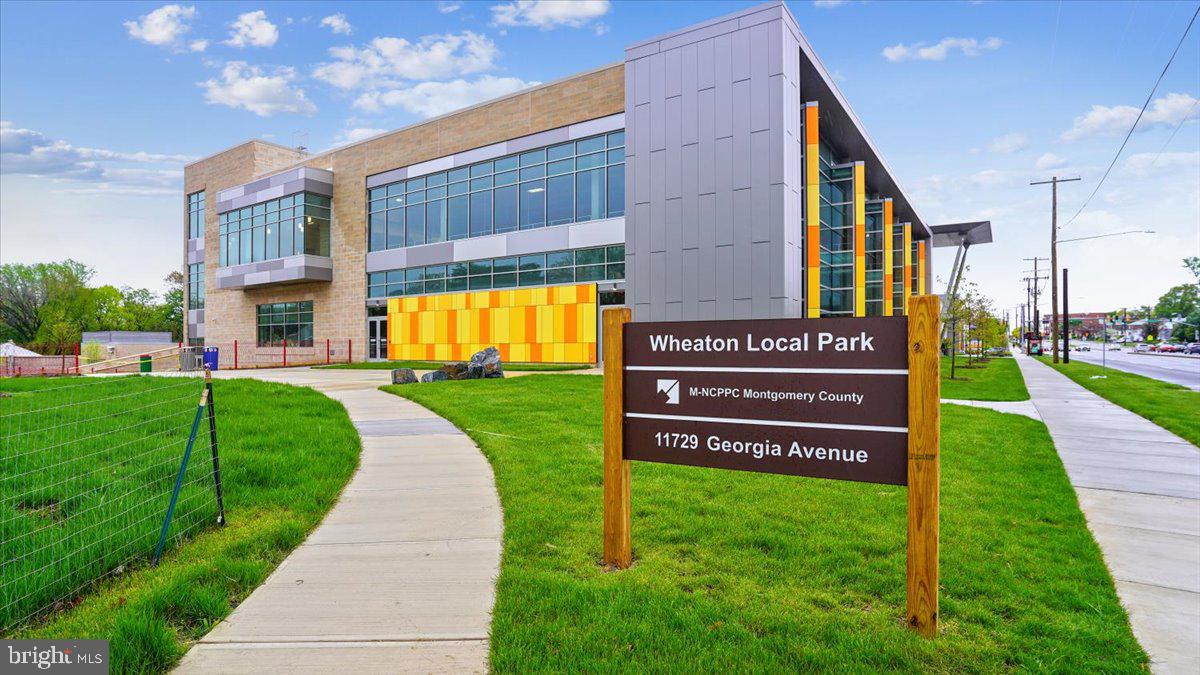 WHEATON OUTSIDE - Residential