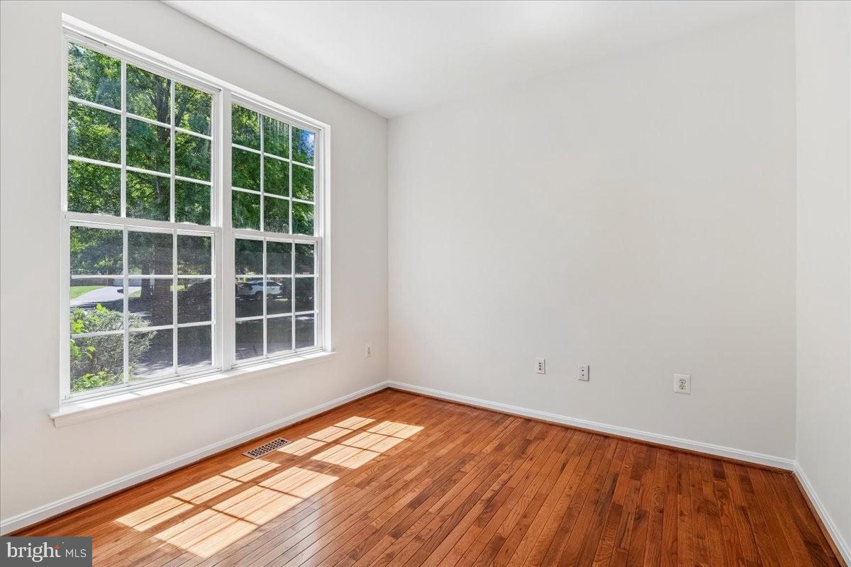 WHEATON OUTSIDE - Residential