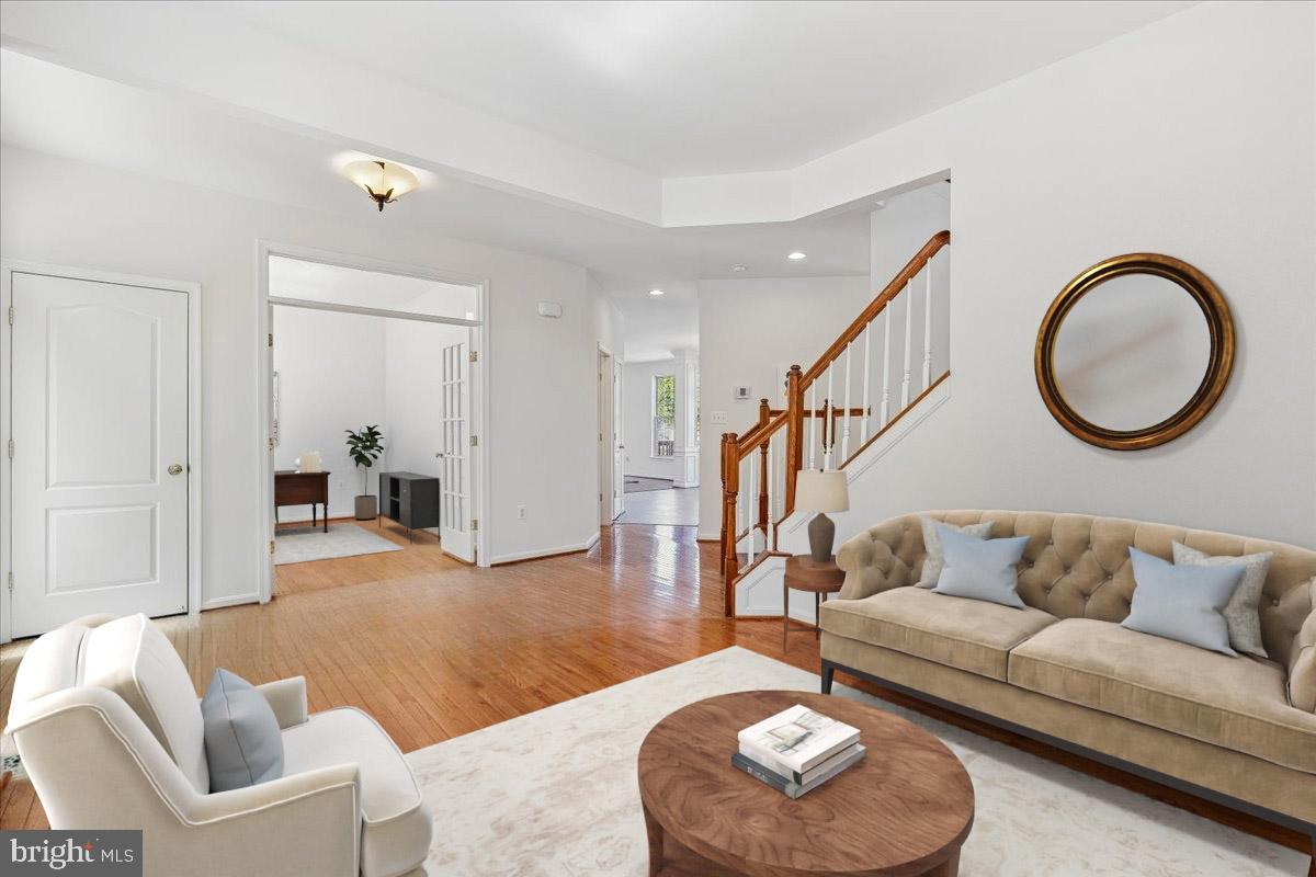 WHEATON OUTSIDE - Residential