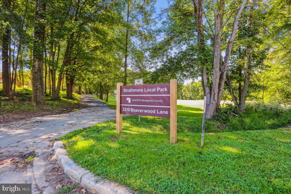 WHEATON OUTSIDE - Residential