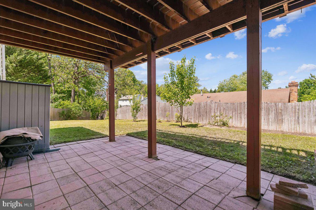 WHEATON OUTSIDE - Residential