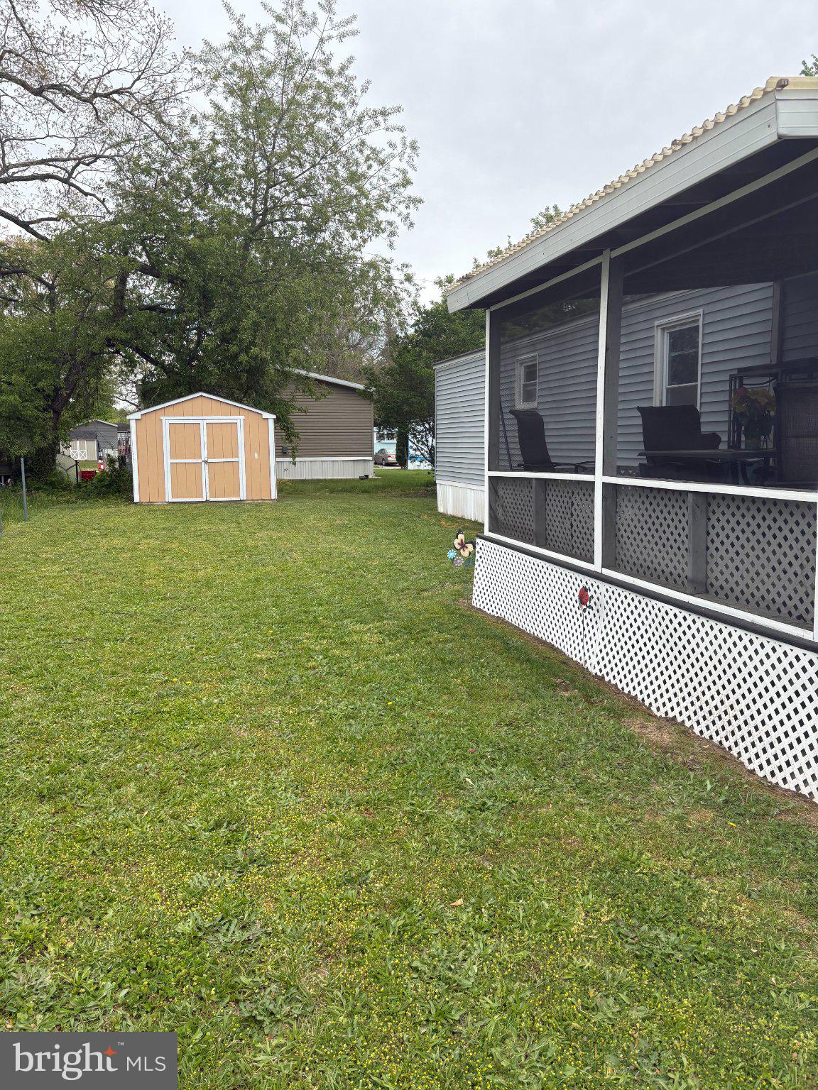 1976 N EAST AVENUE 58