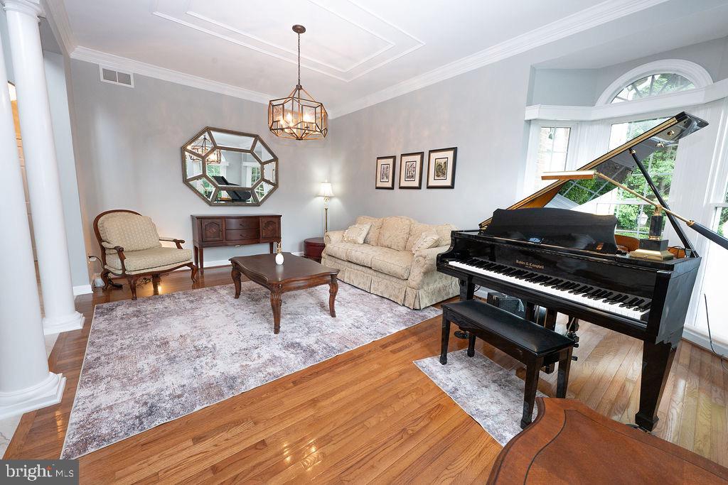 20283 ISLAND VIEW COURT