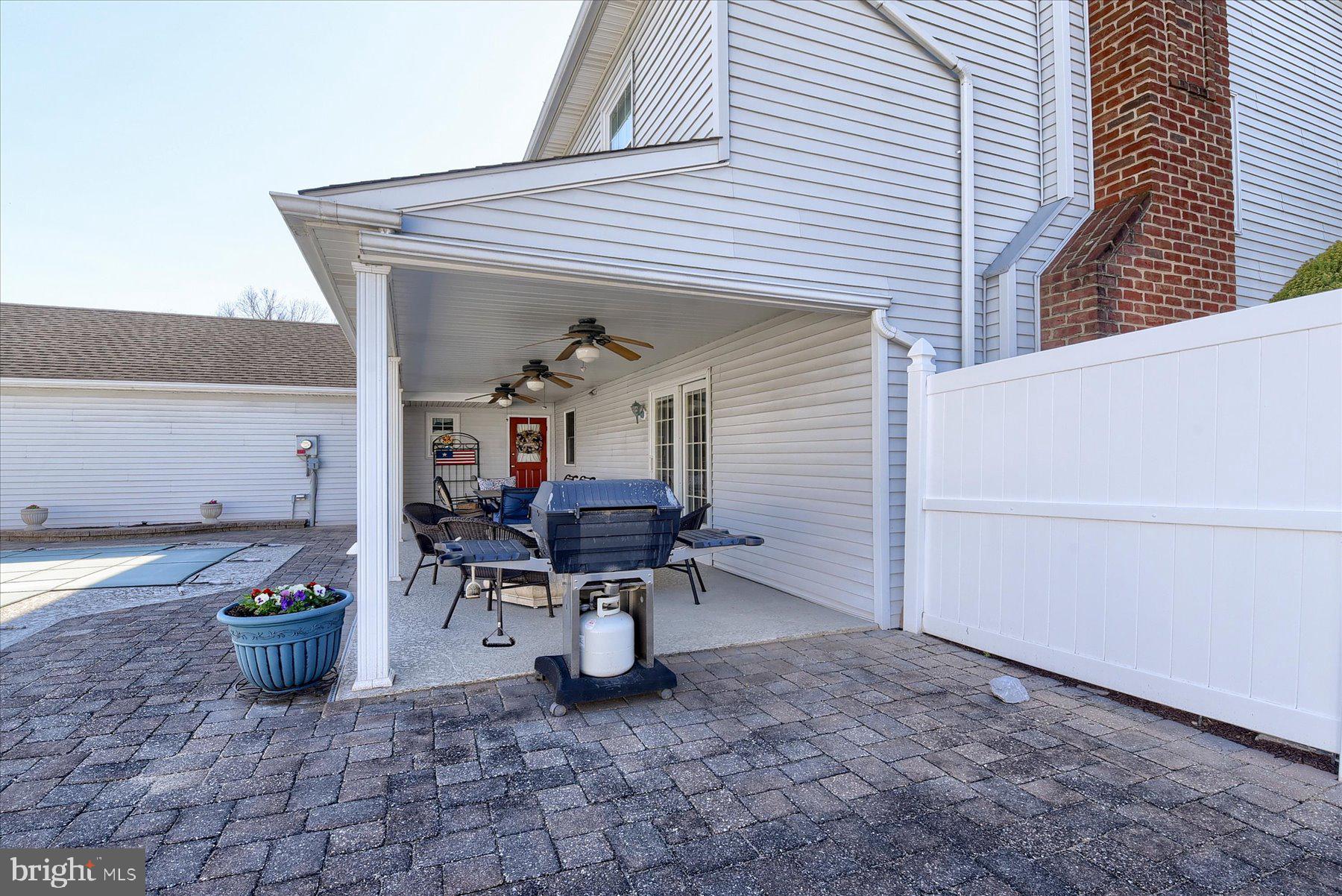 WESTOVER GARDENS - Residential