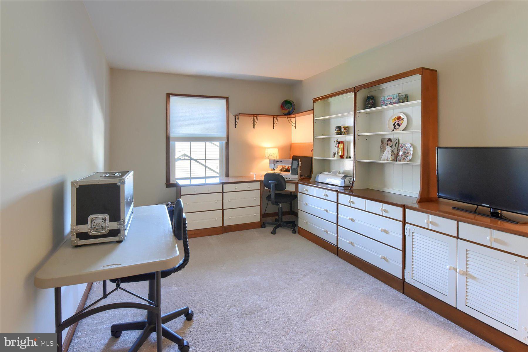 WESTOVER GARDENS - Residential