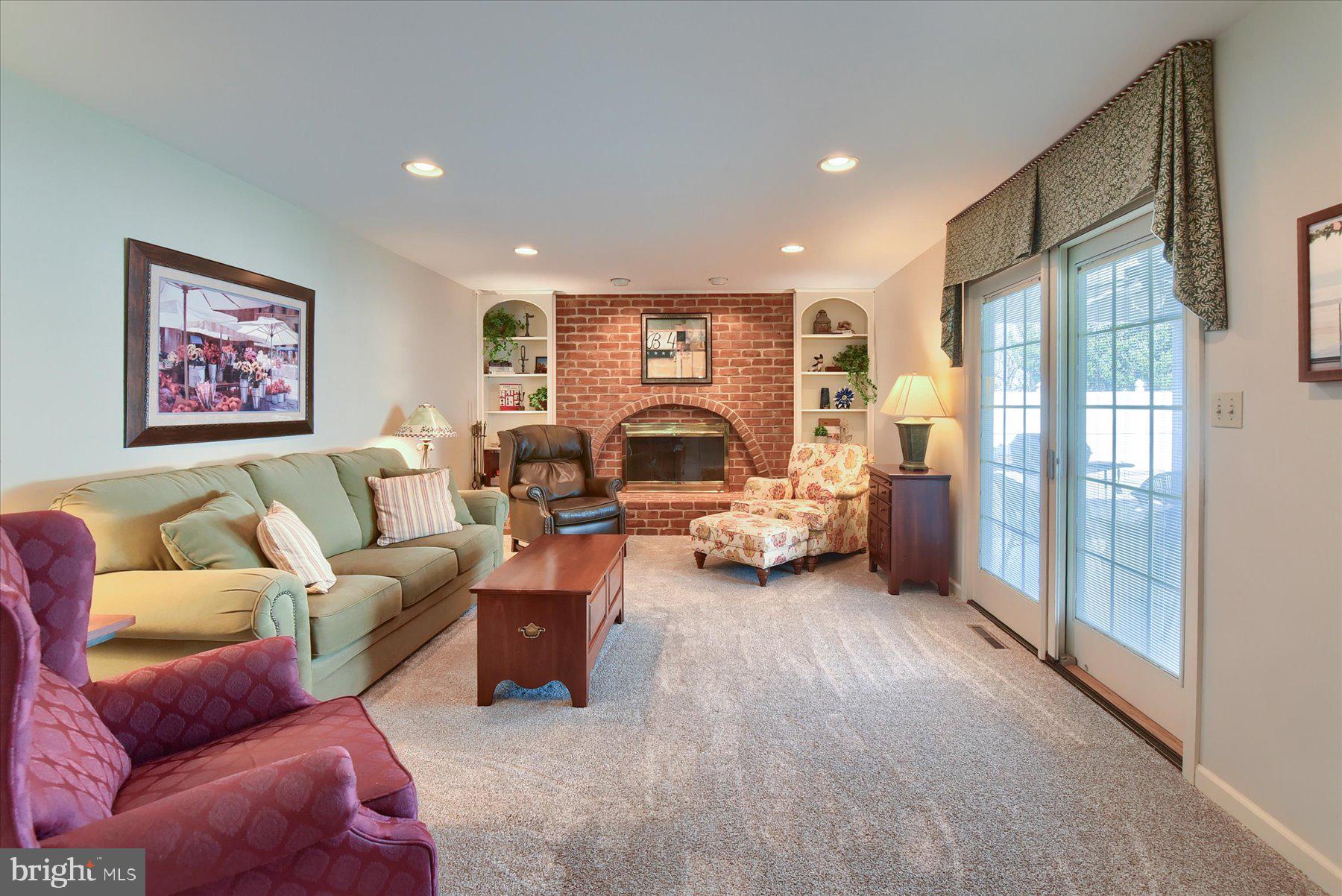 WESTOVER GARDENS - Residential