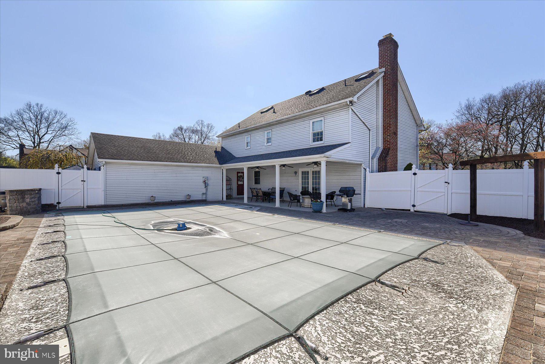 WESTOVER GARDENS - Residential