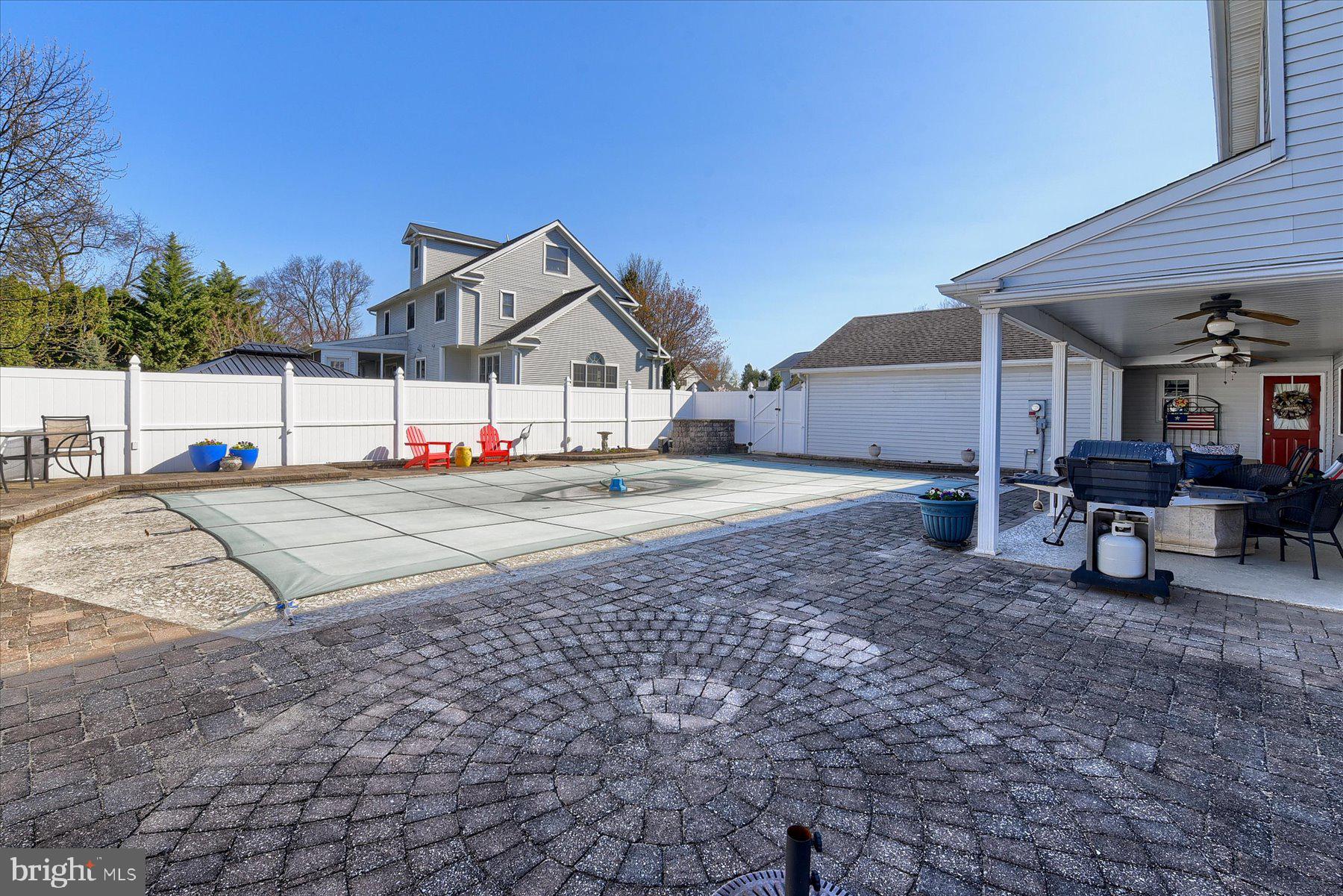 WESTOVER GARDENS - Residential