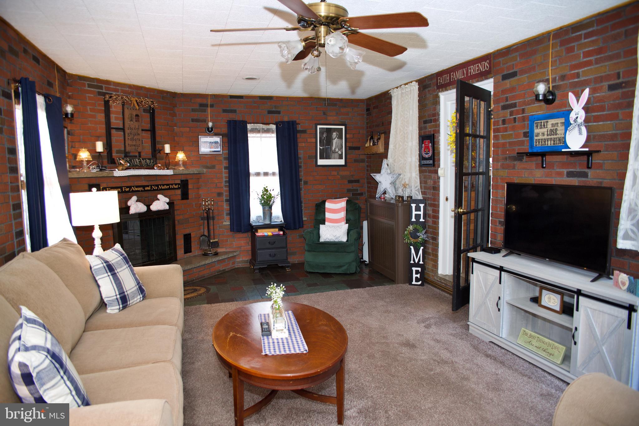 RHAWNHURST - Residential
