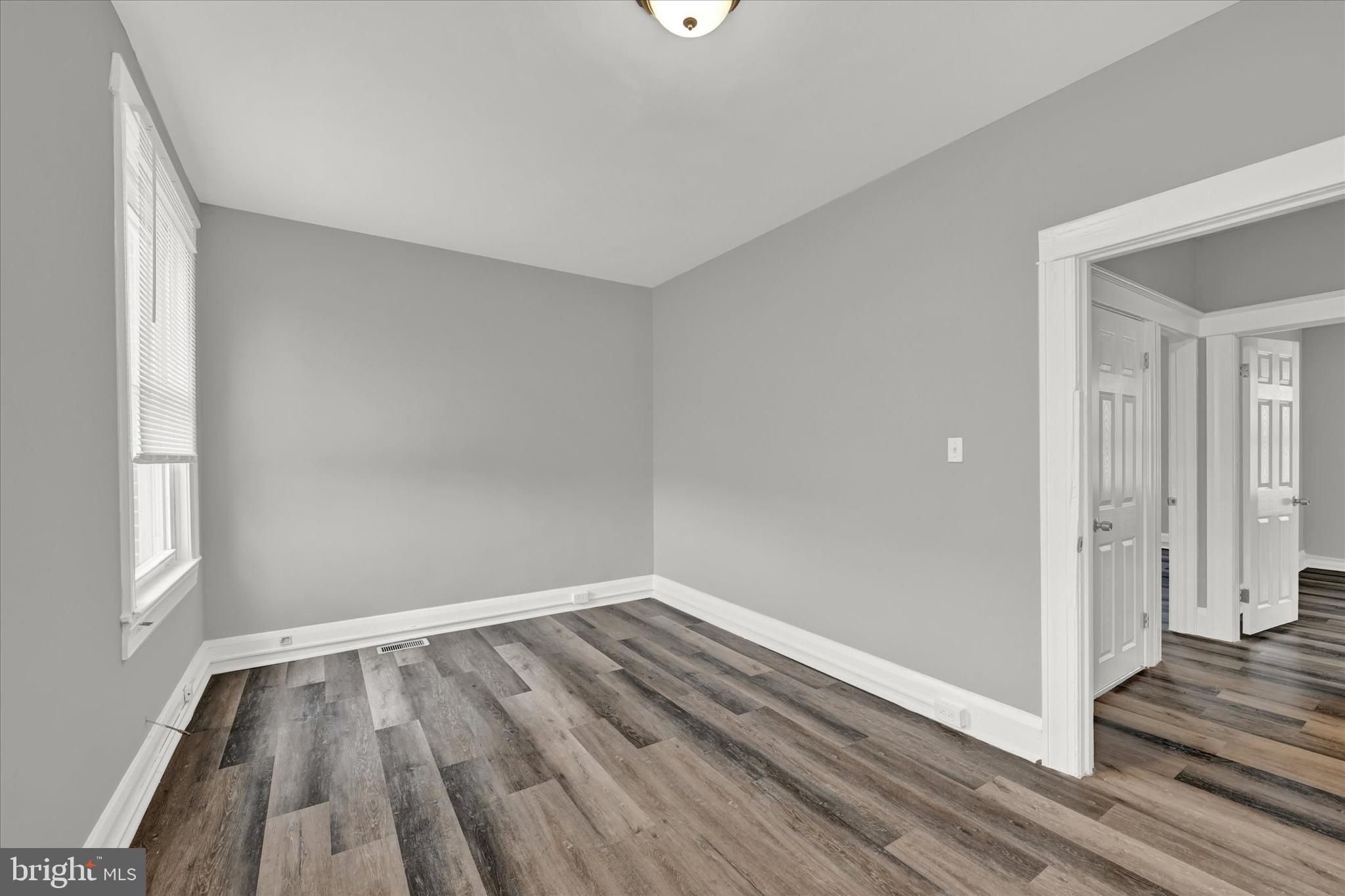 WINSTON GOVANS - Residential