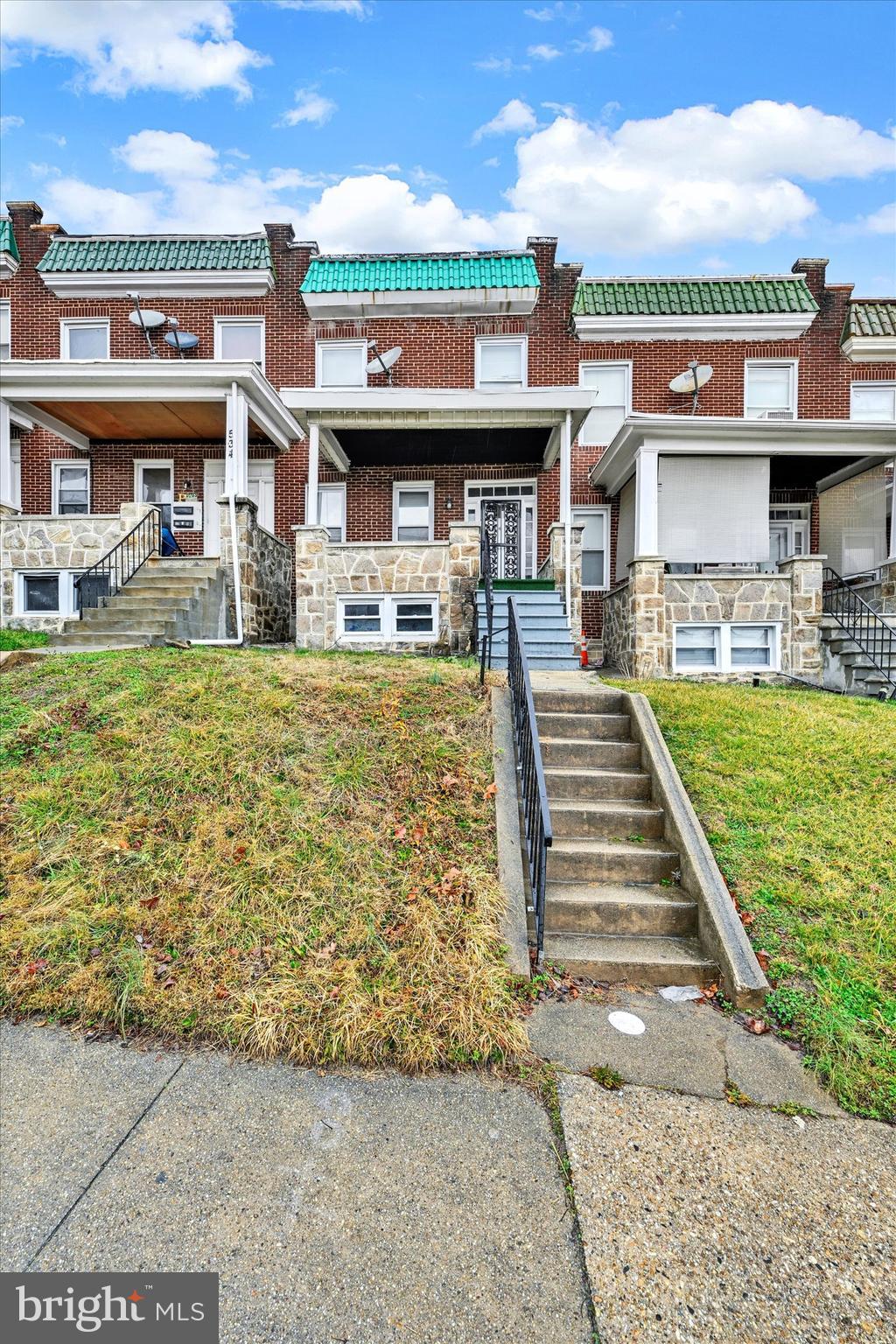 WINSTON GOVANS - Residential