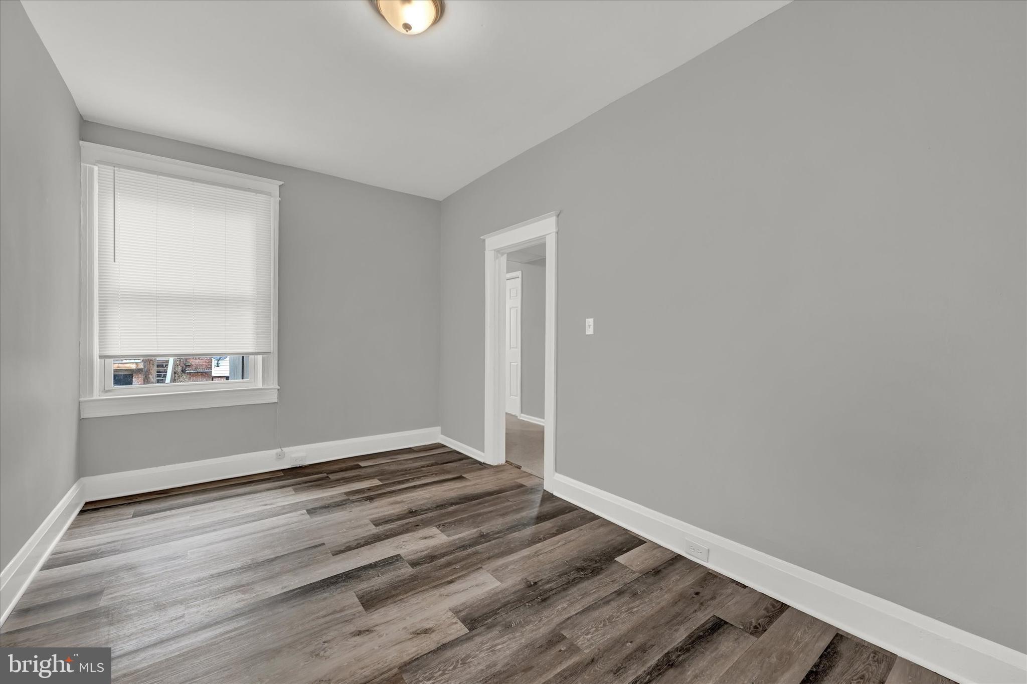 WINSTON GOVANS - Residential