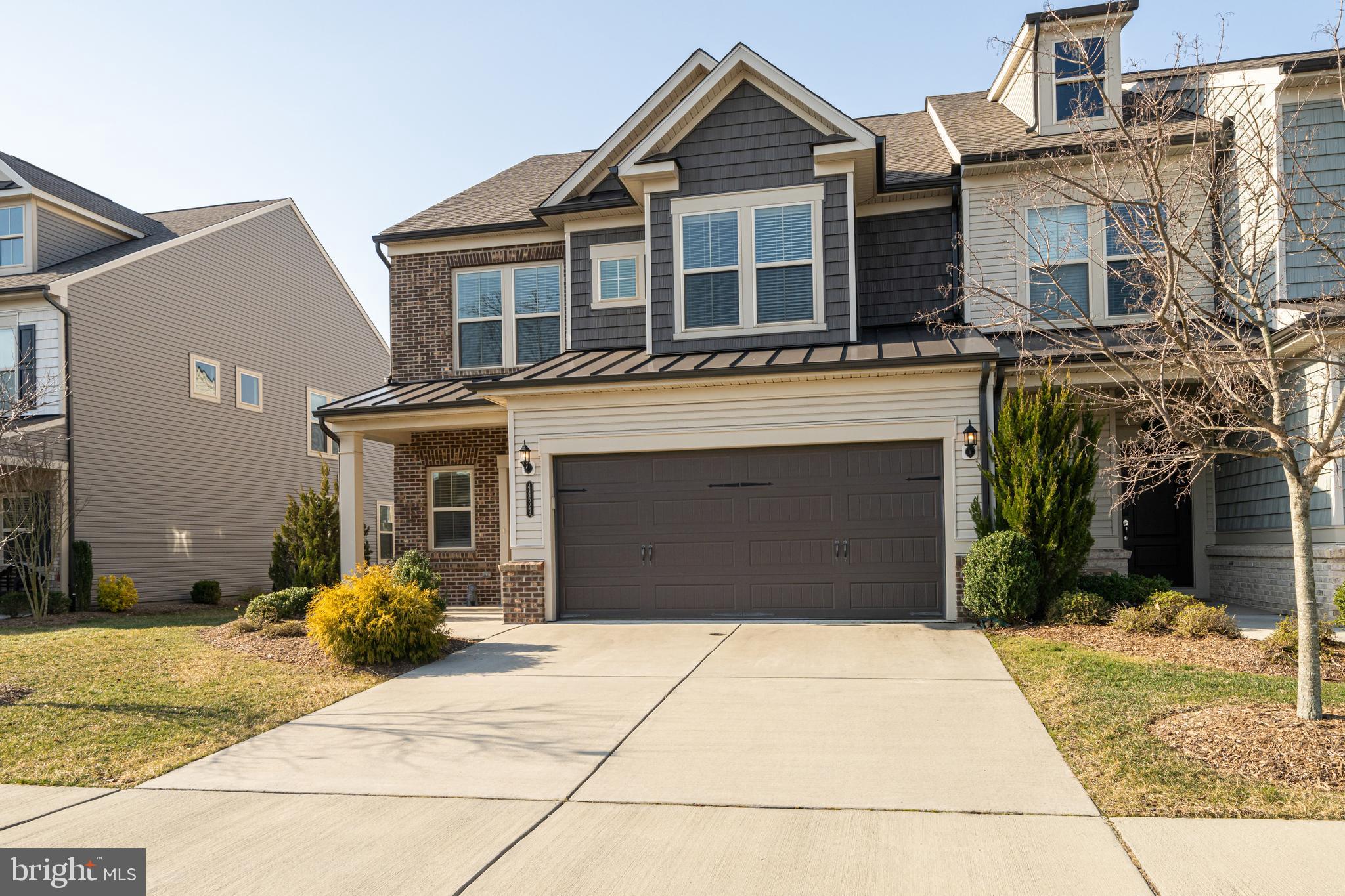 LEXINGTON 7 - Residential