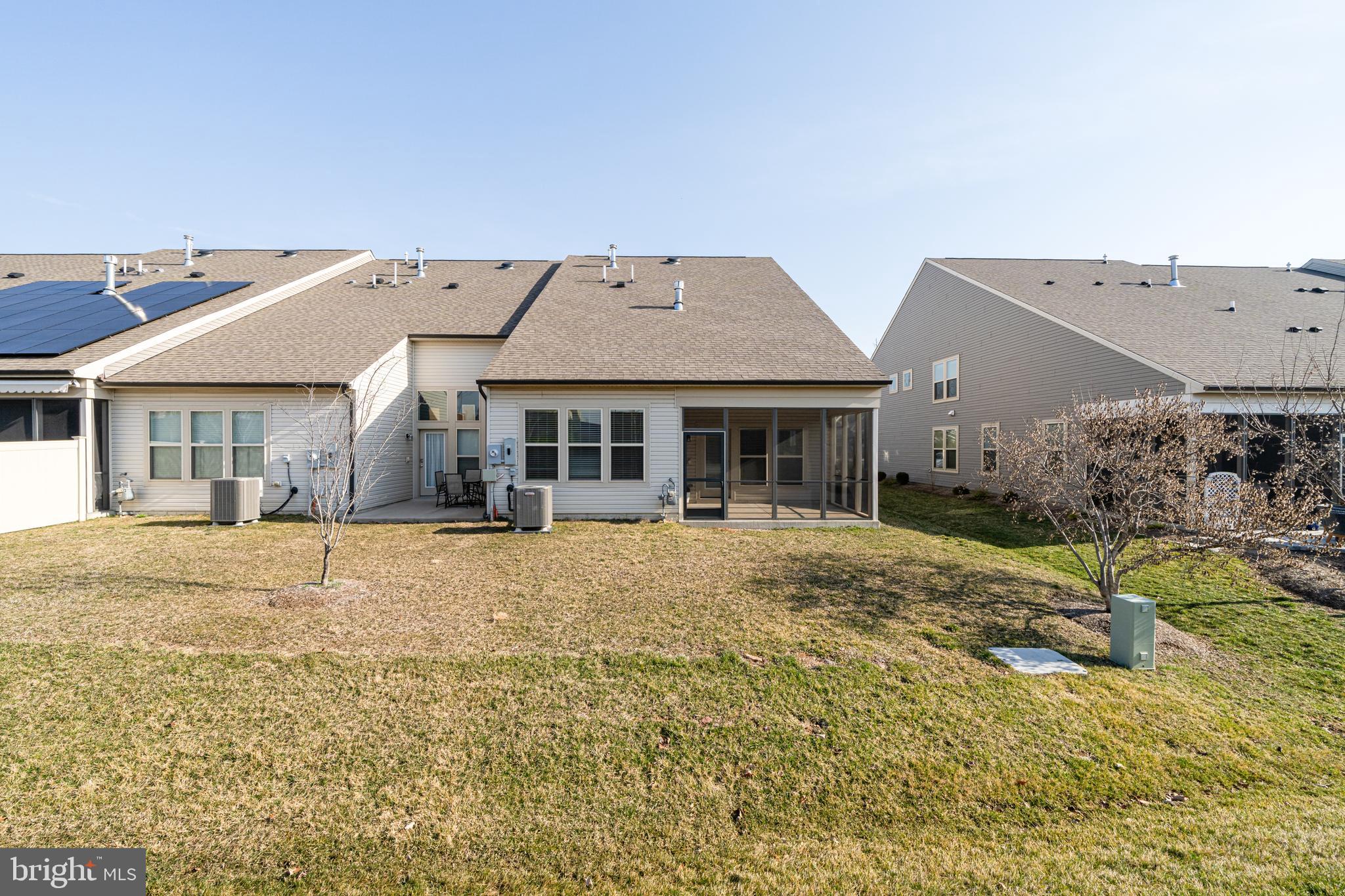 LEXINGTON 7 - Residential