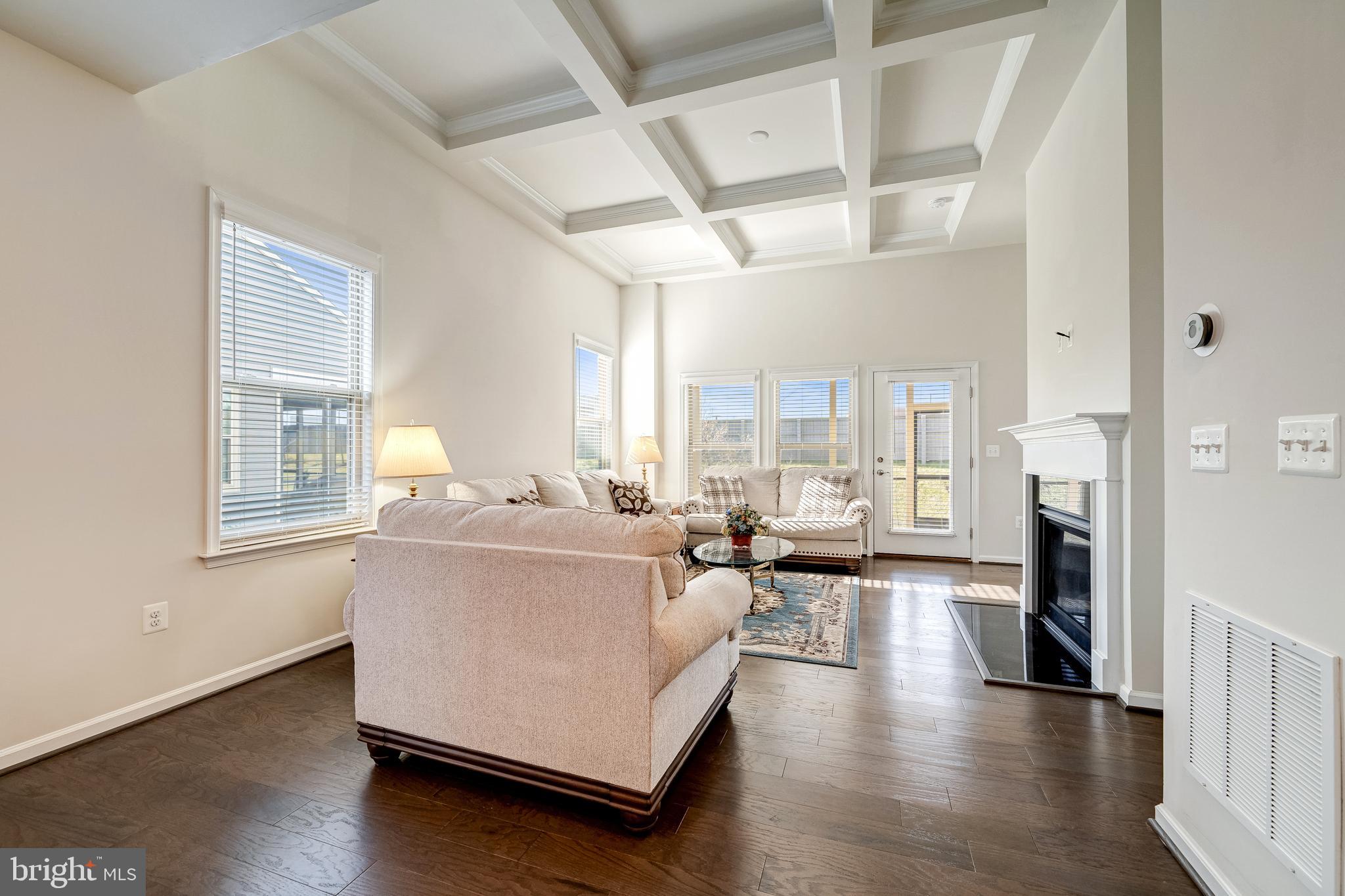 LEXINGTON 7 - Residential