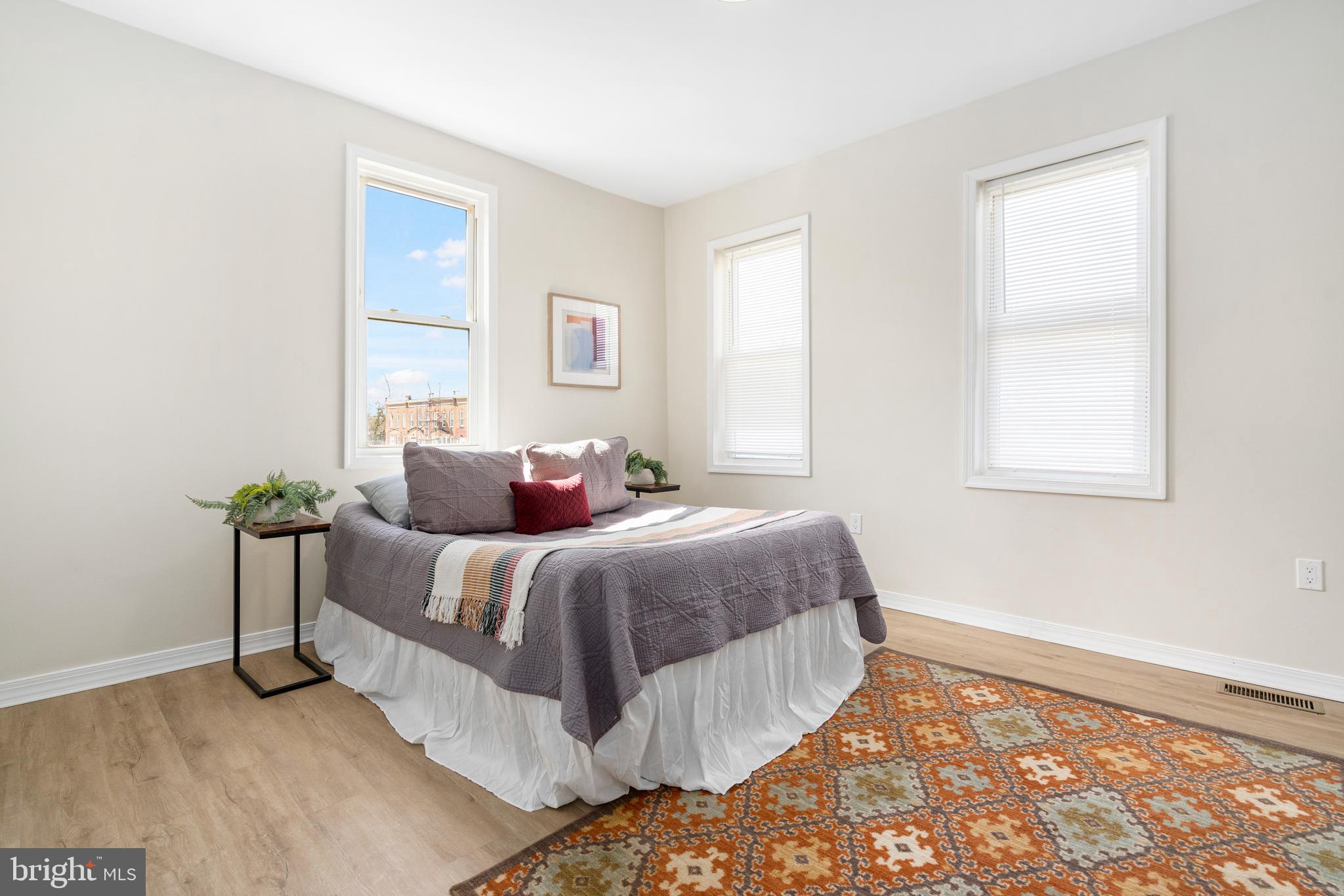 LUCILLE PARK - Residential