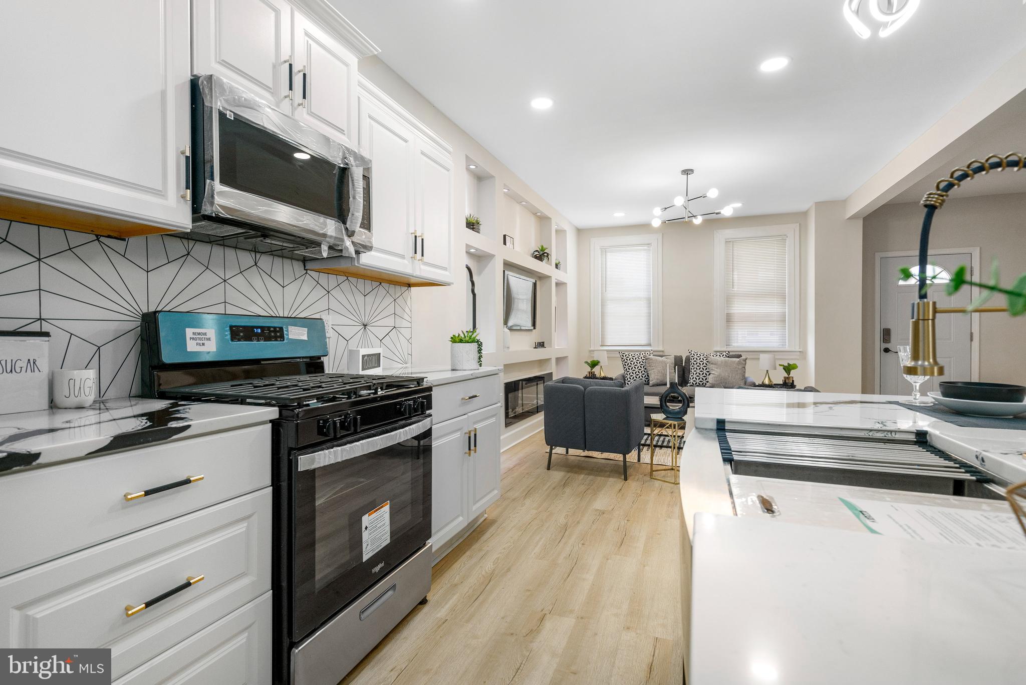 LUCILLE PARK - Residential