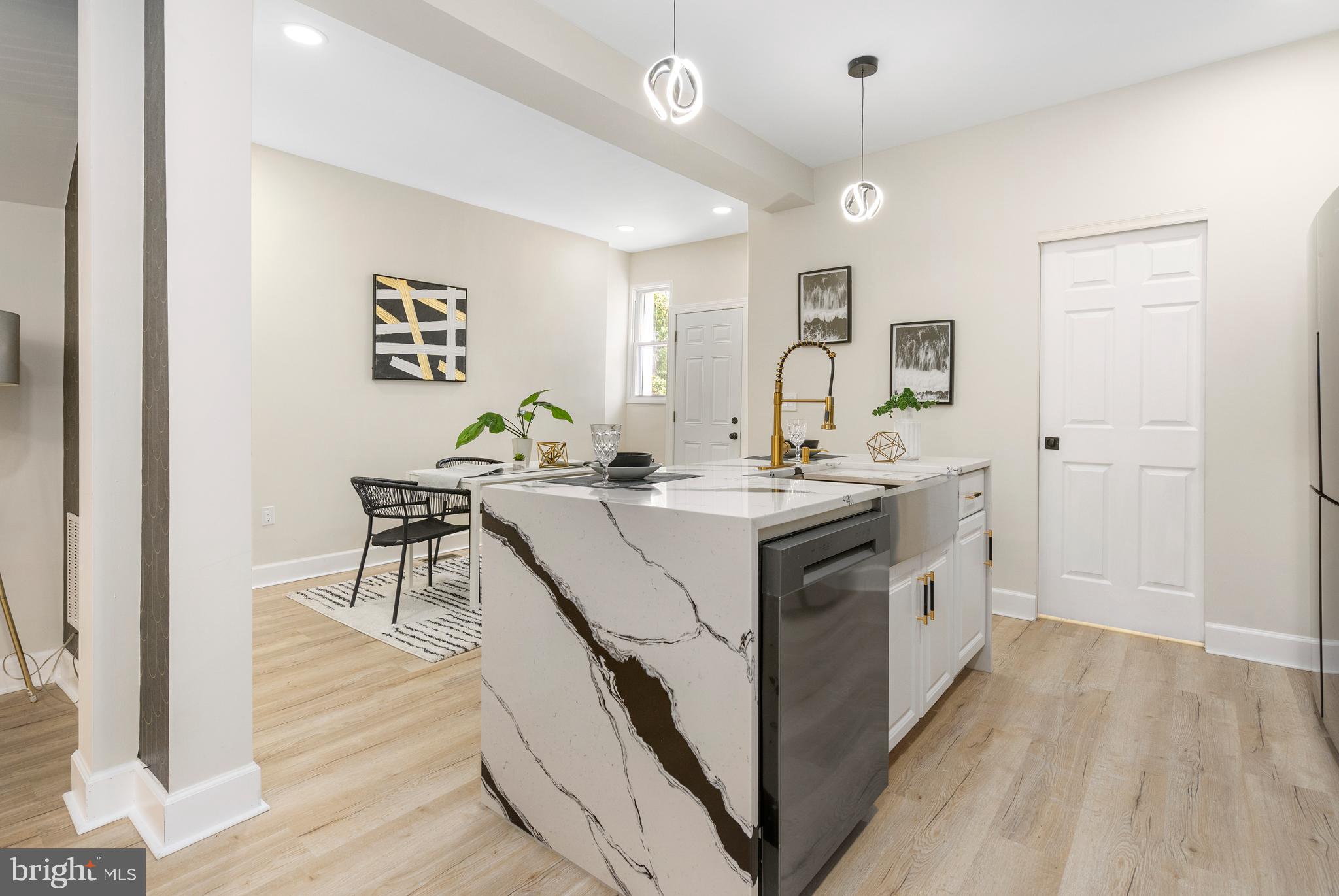 LUCILLE PARK - Residential