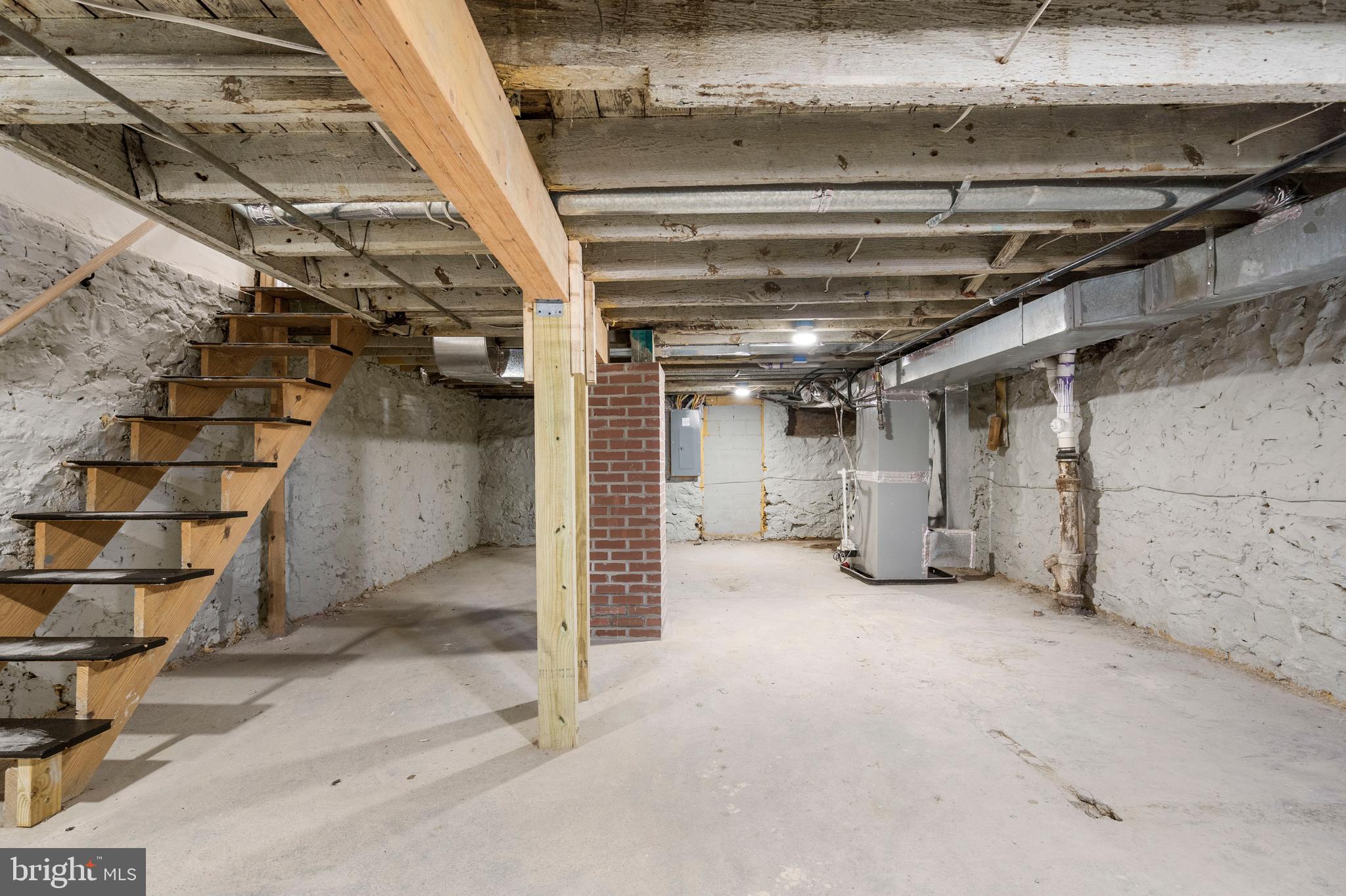 LUCILLE PARK - Residential