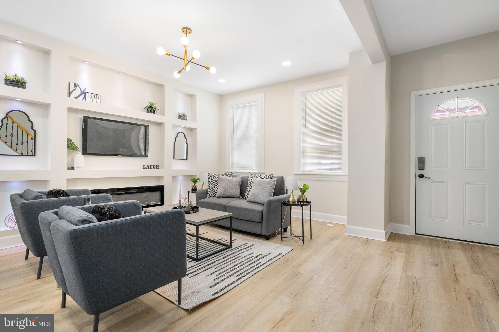 LUCILLE PARK - Residential