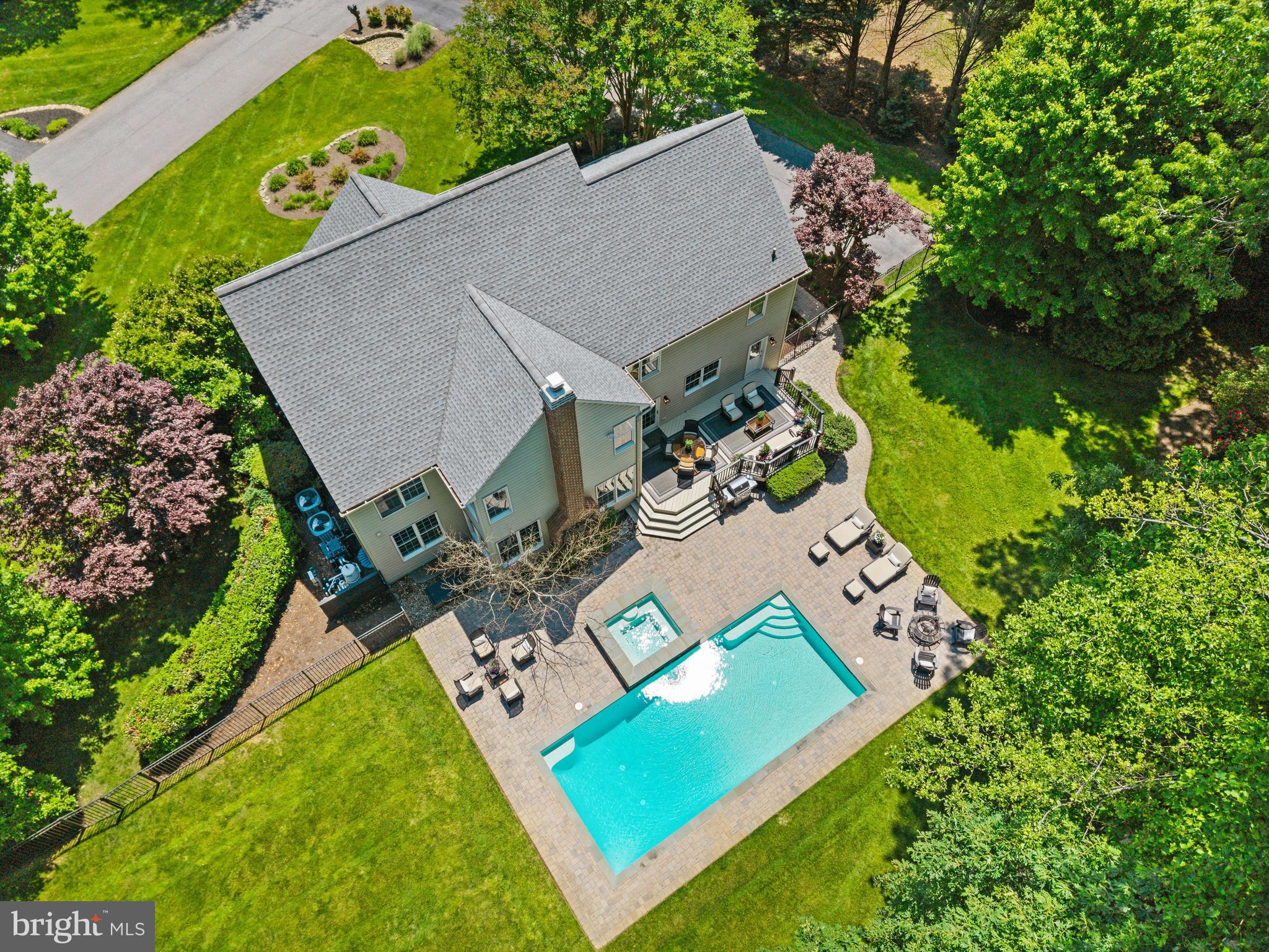 PENDERBROOKE - Residential