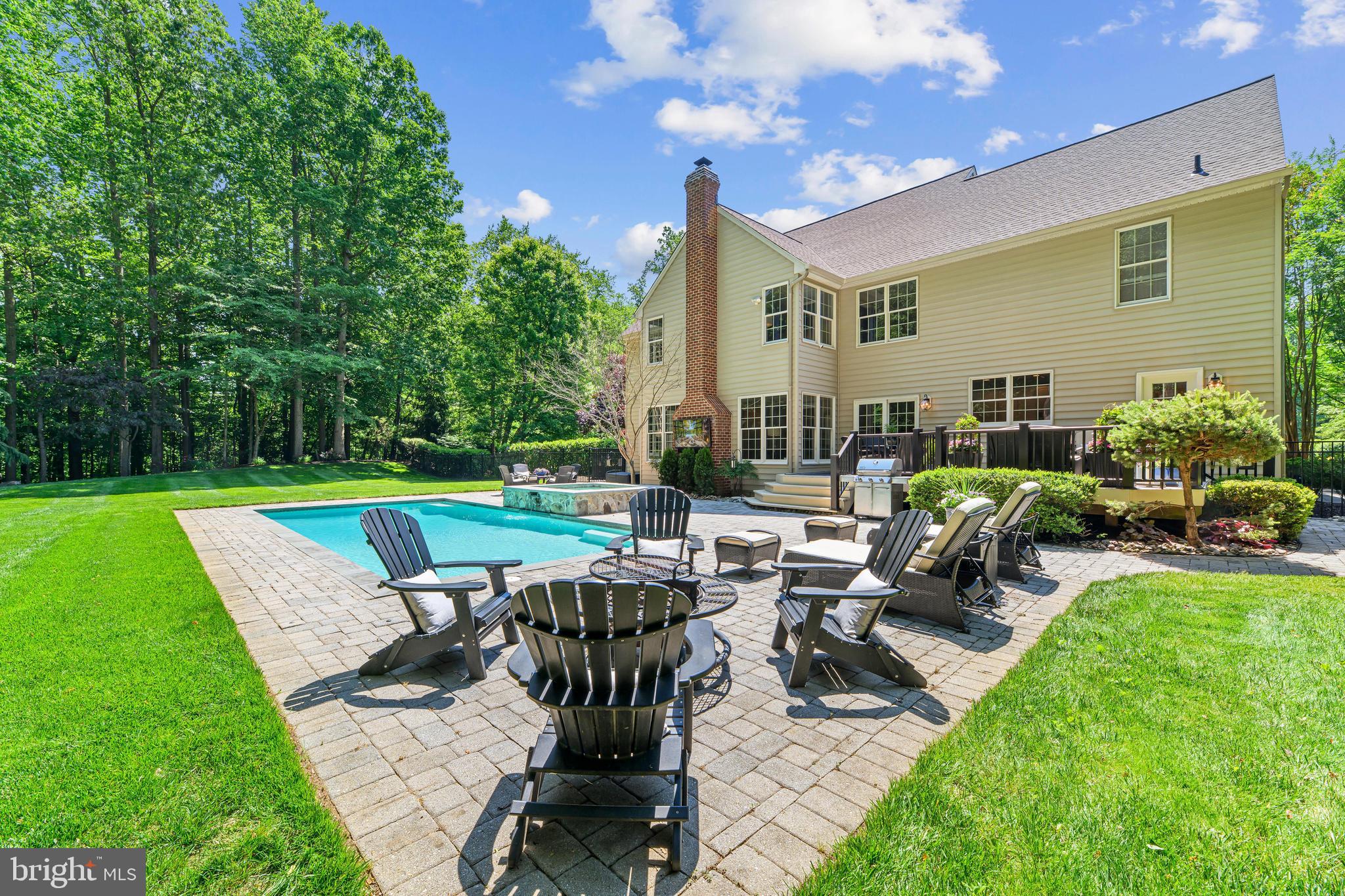 PENDERBROOKE - Residential