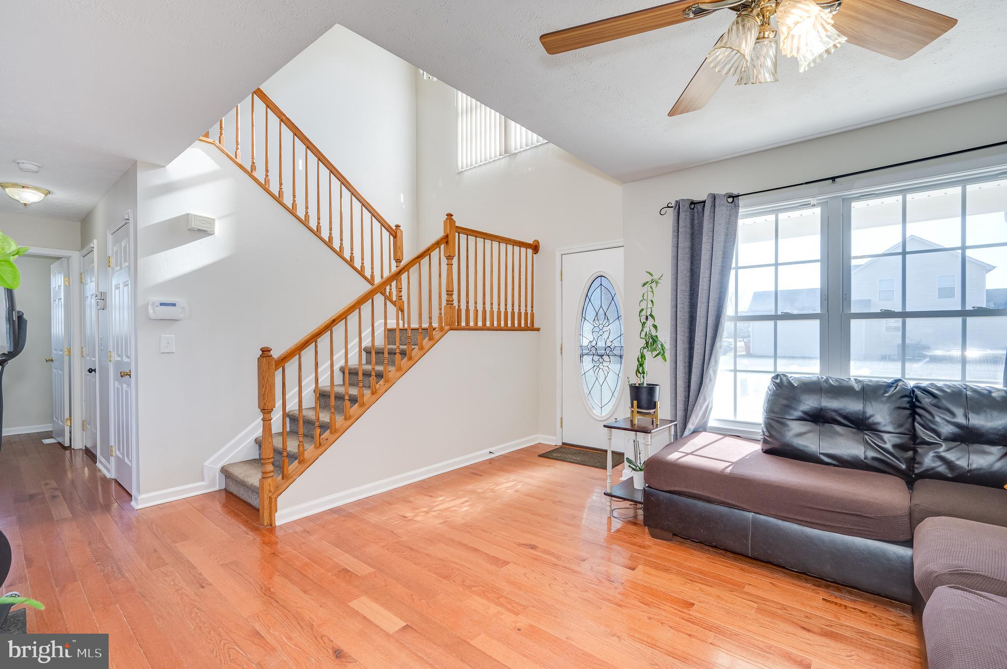 CRESTFIELD - Residential