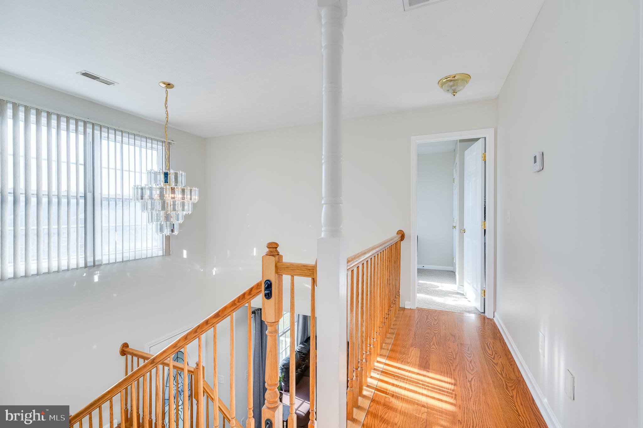 CRESTFIELD - Residential