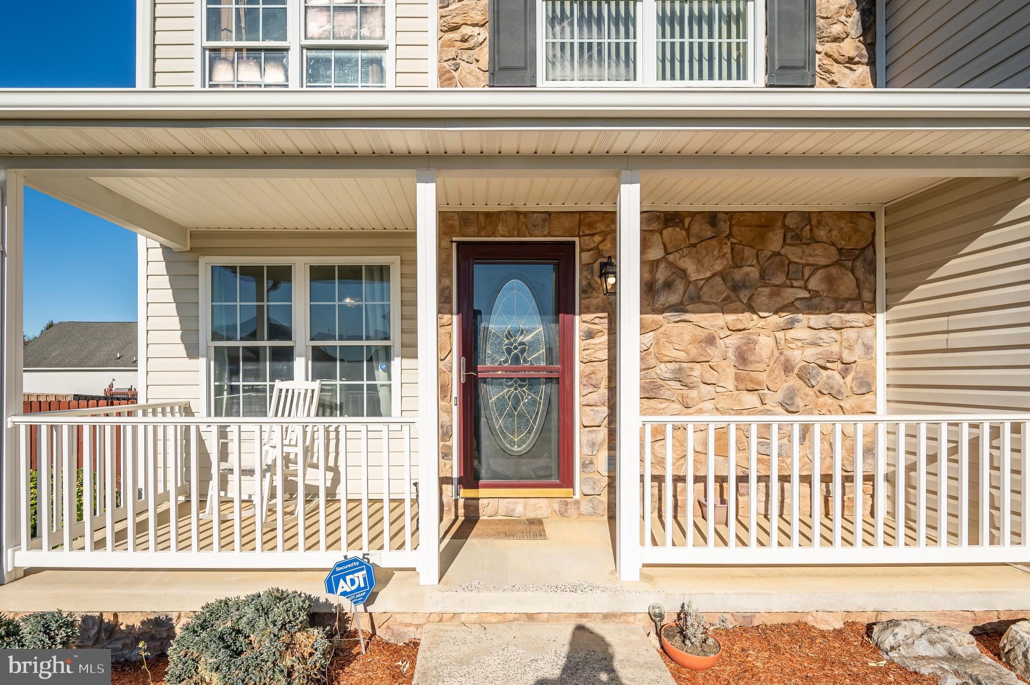 CRESTFIELD - Residential