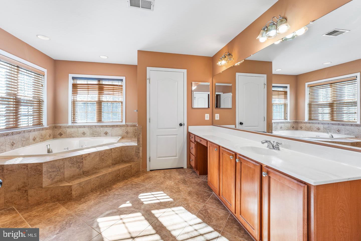 HIGHGROVE SUB - Residential