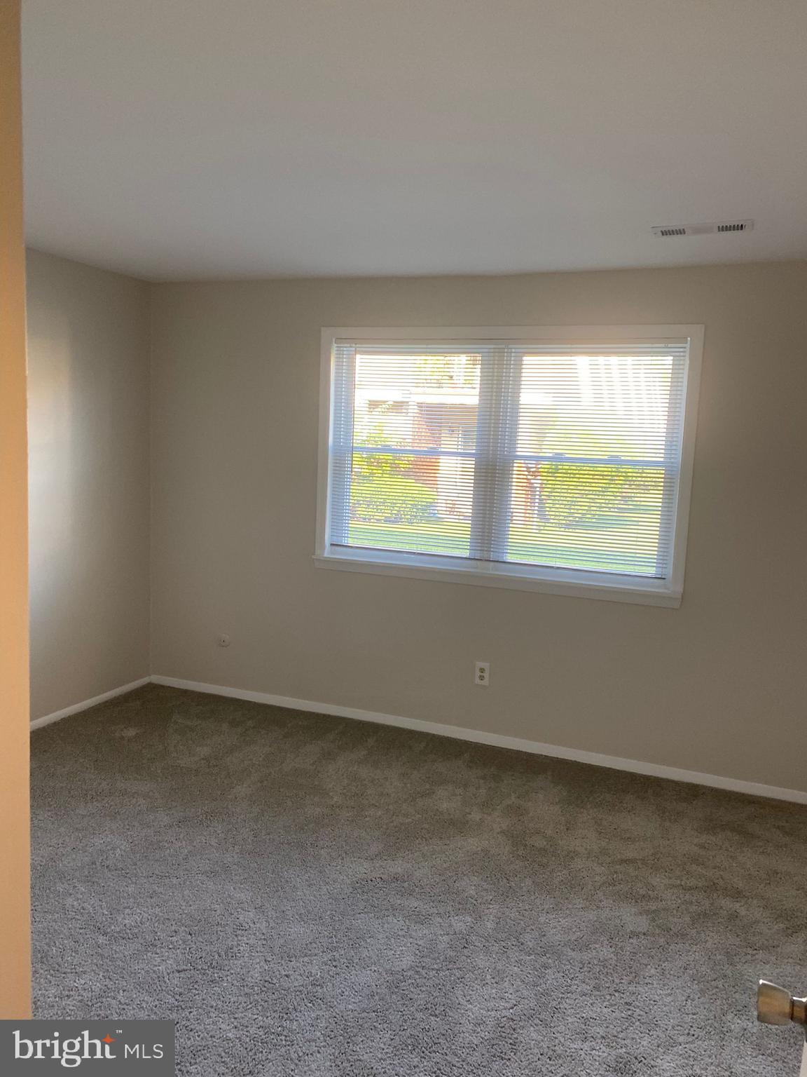 FLORENCE TOLLGATE - Residential Lease