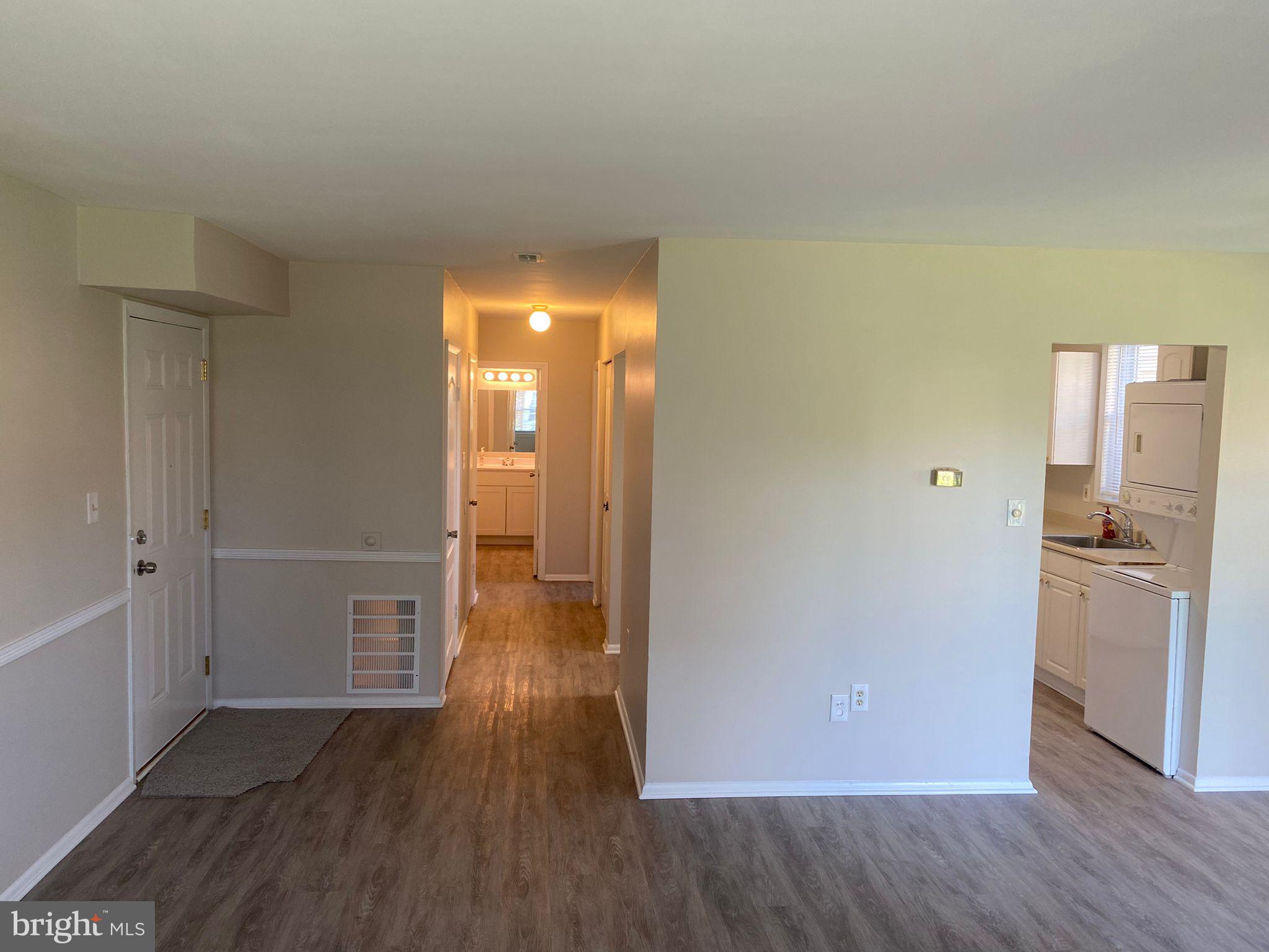 FLORENCE TOLLGATE - Residential Lease