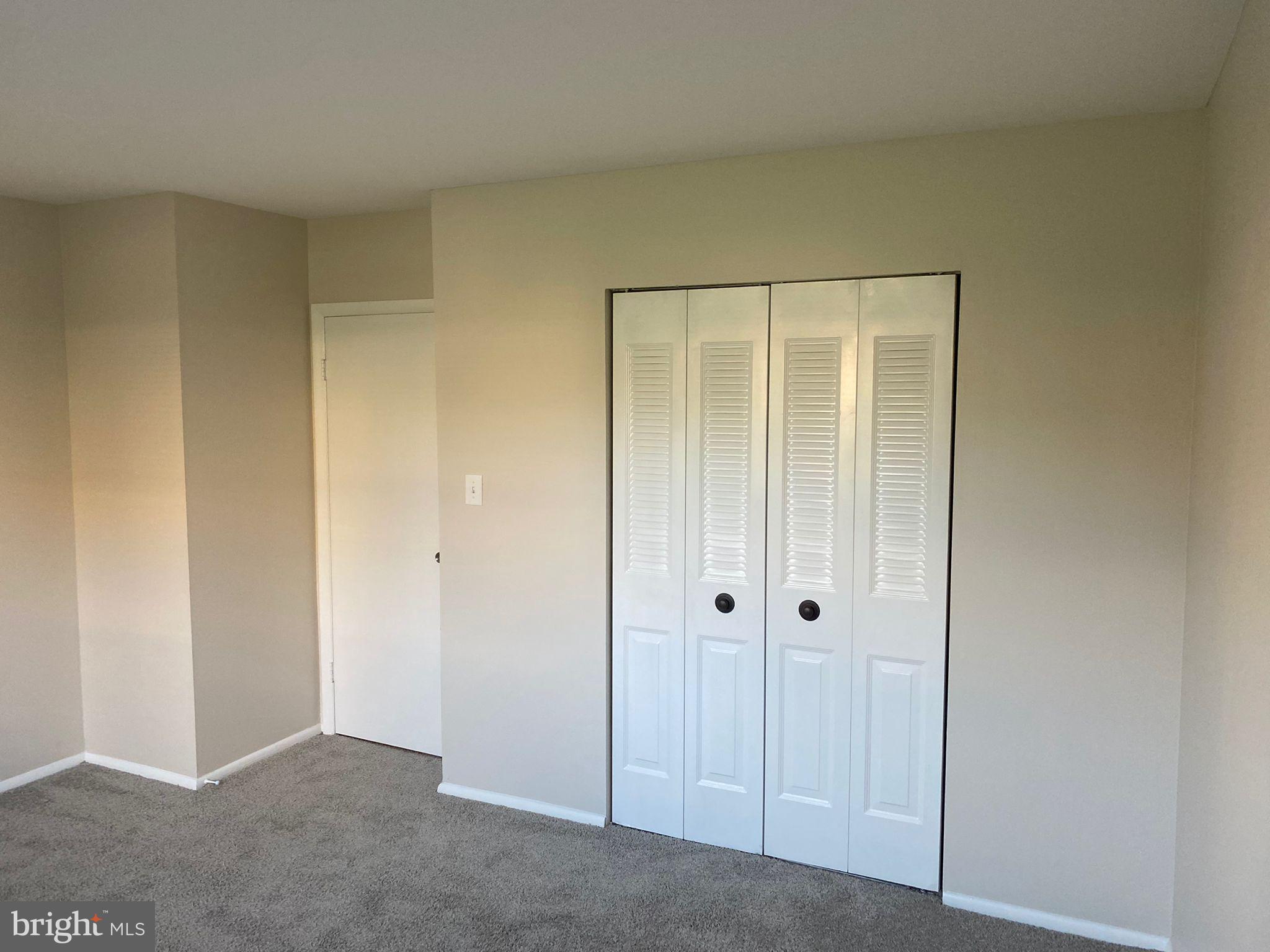 FLORENCE TOLLGATE - Residential Lease