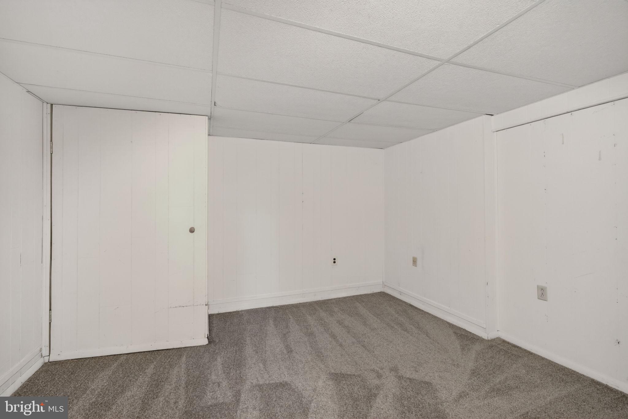 PINE VLY ESTS - Residential