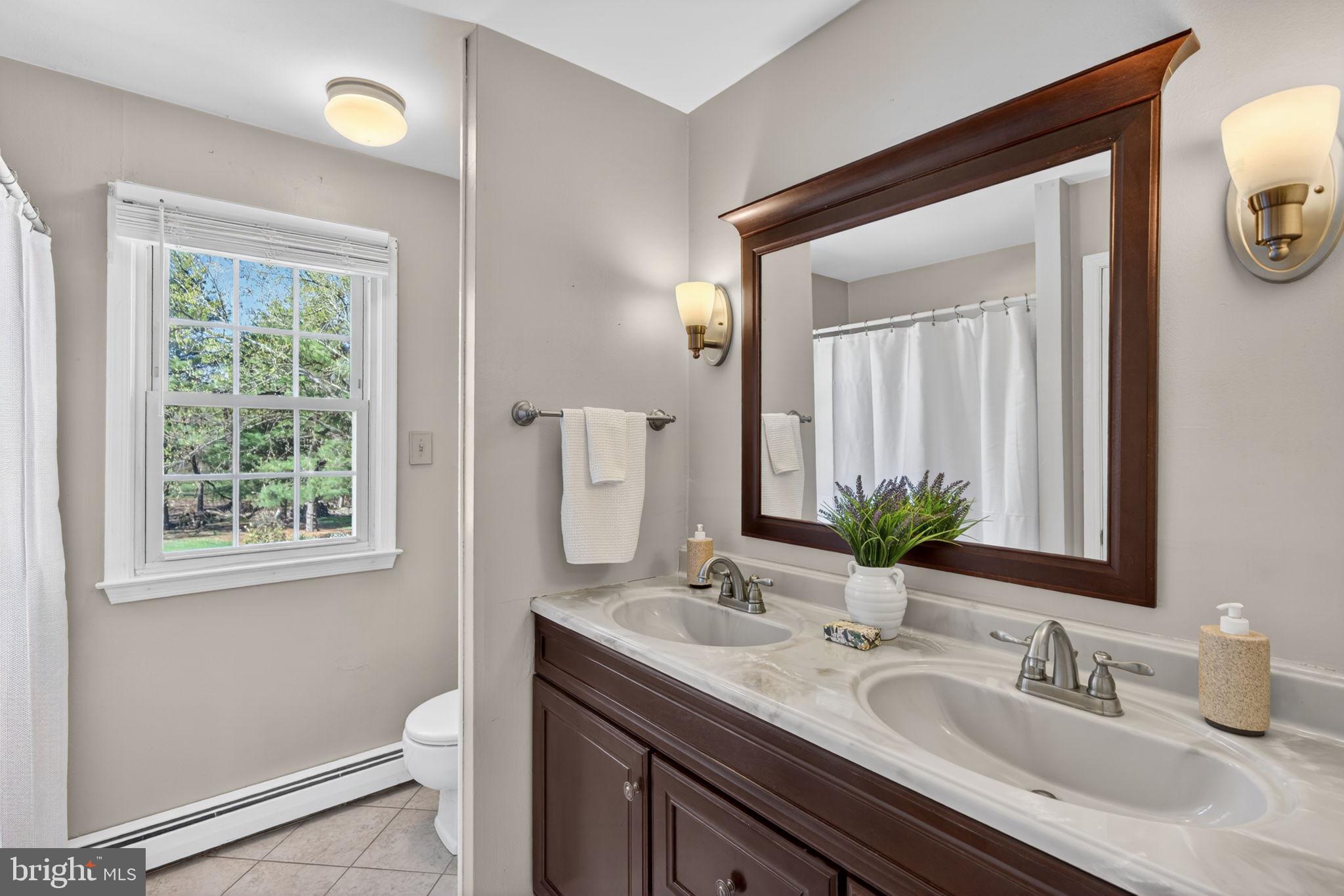 PINE VLY ESTS - Residential