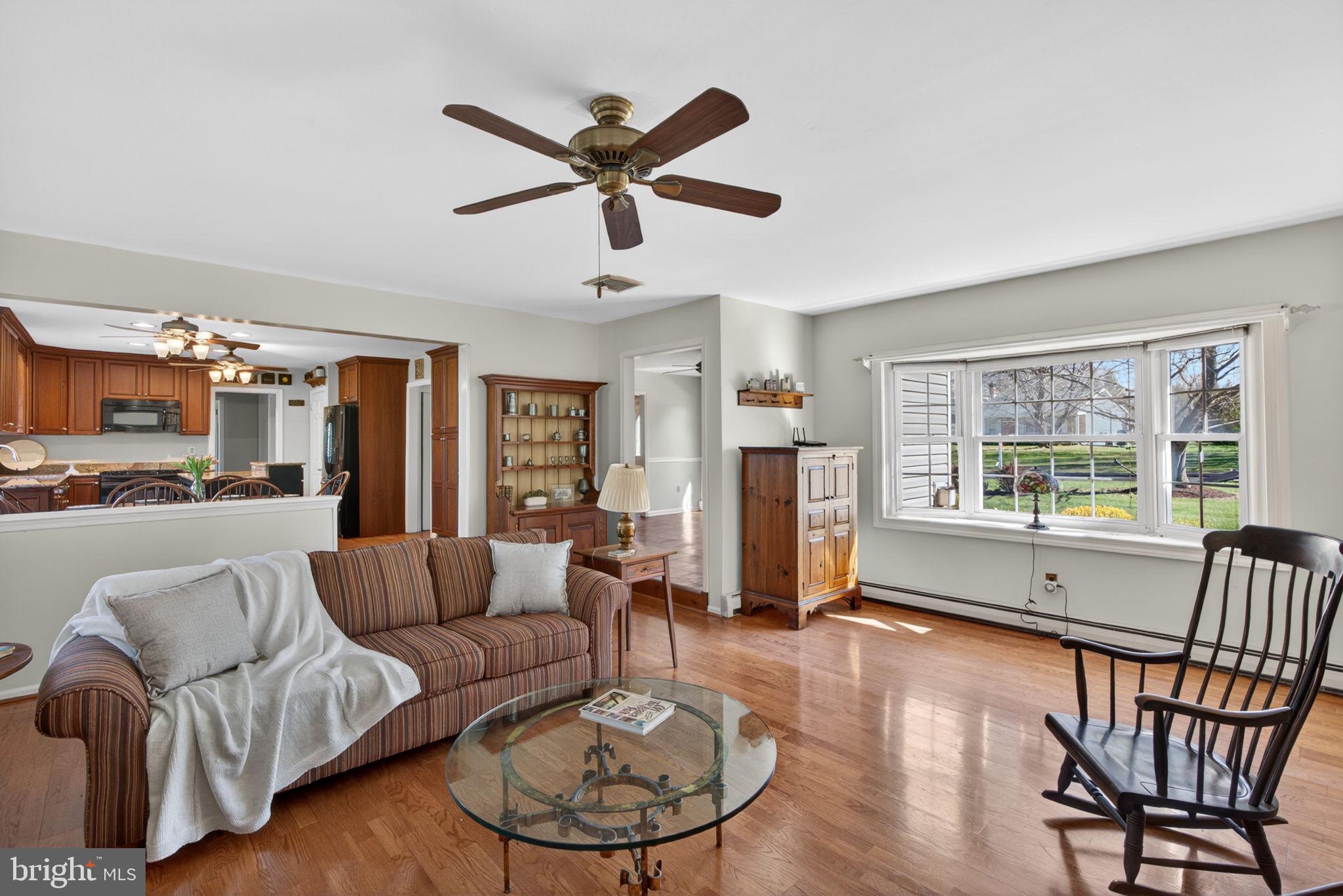 PINE VLY ESTS - Residential