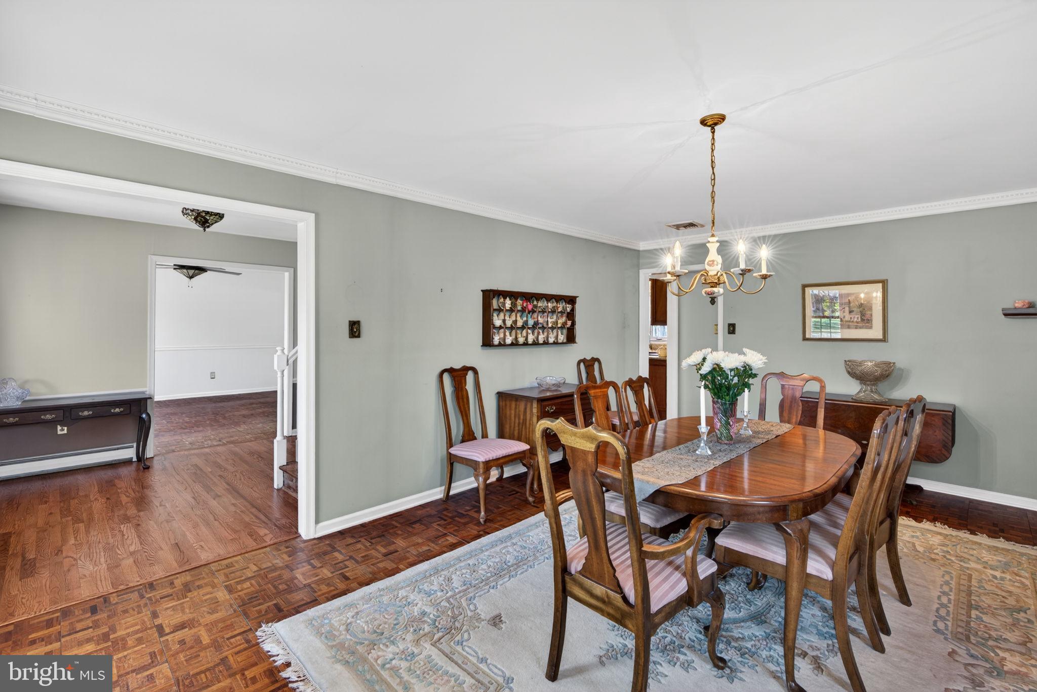 PINE VLY ESTS - Residential