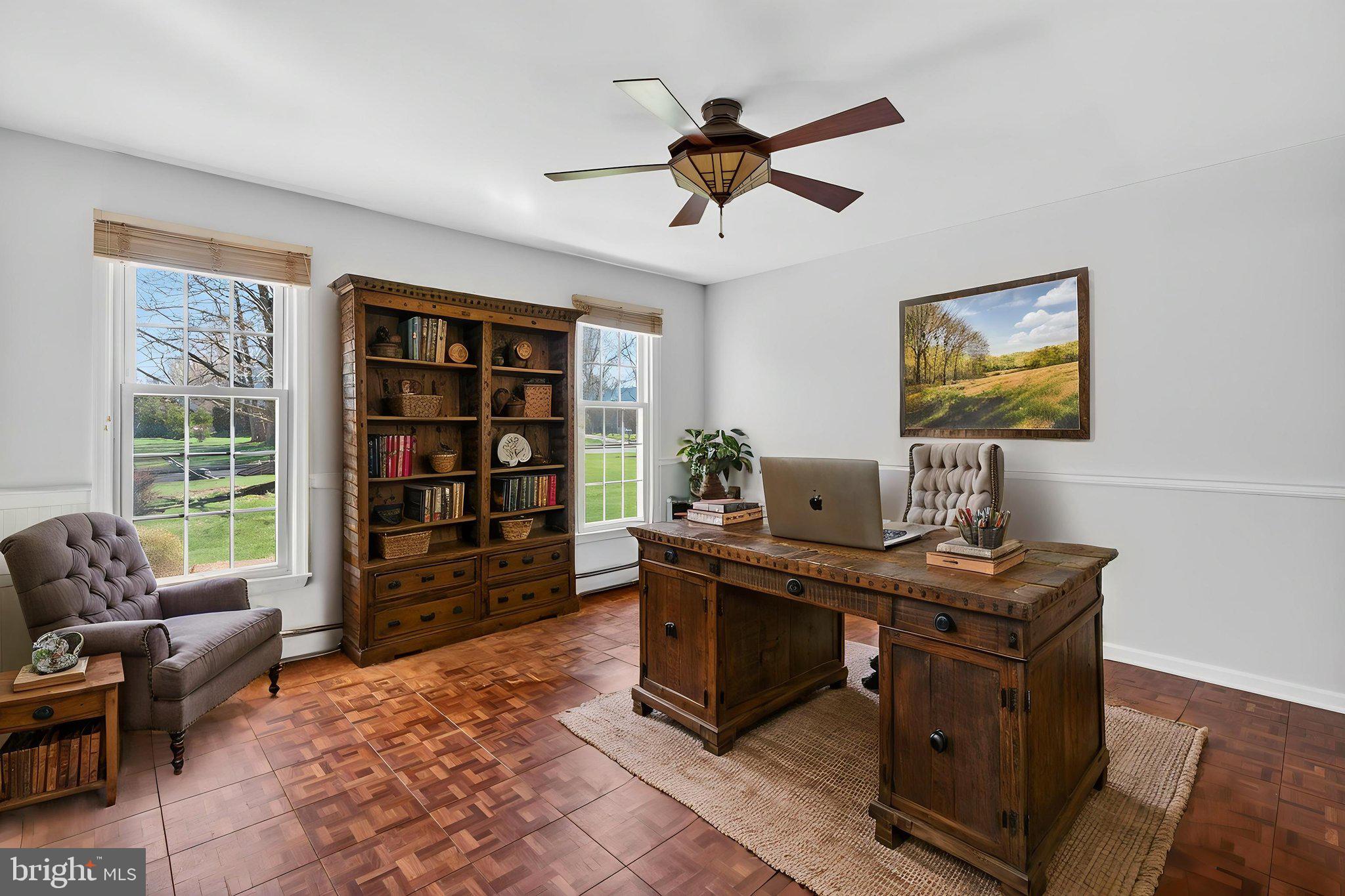 PINE VLY ESTS - Residential