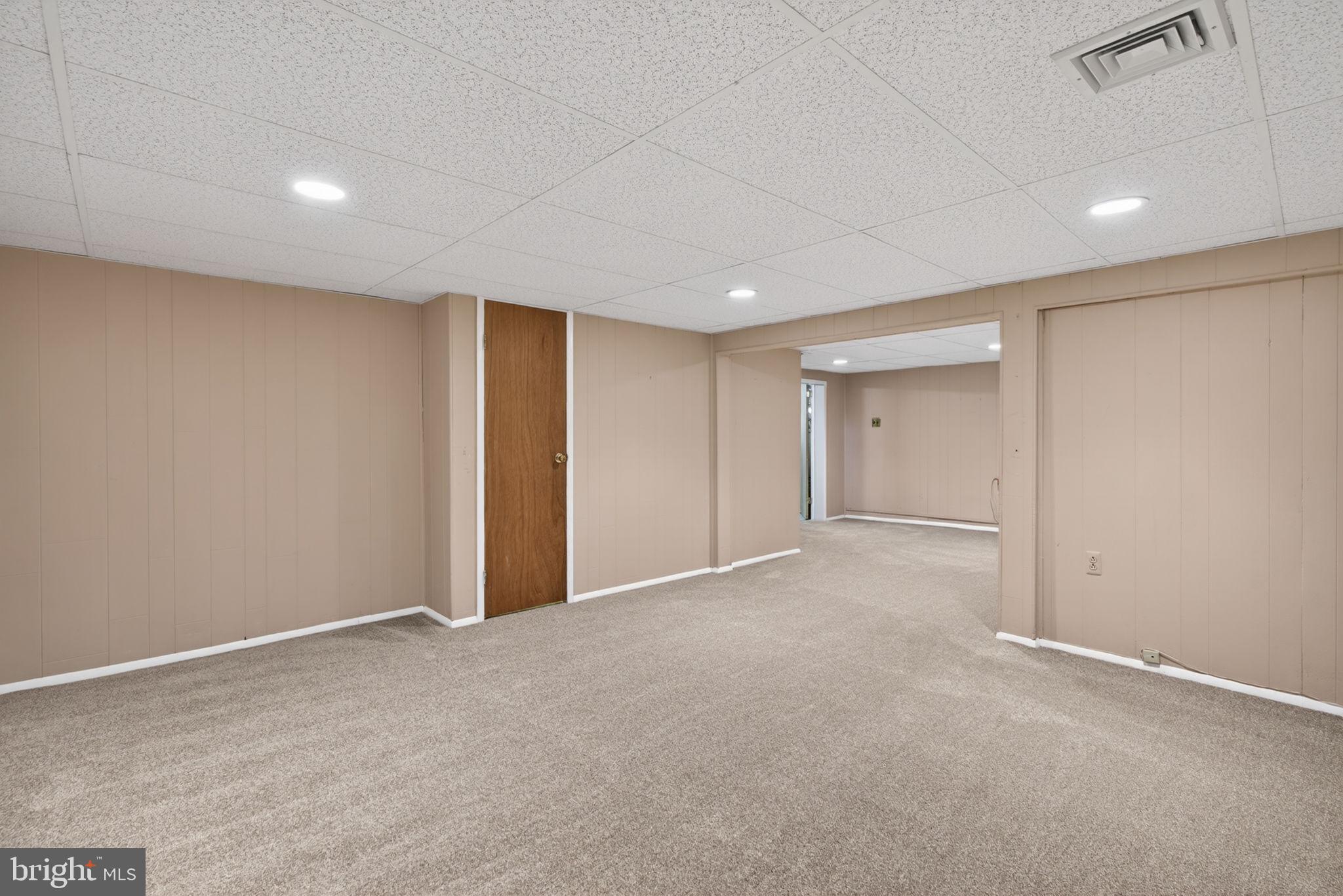 PINE VLY ESTS - Residential