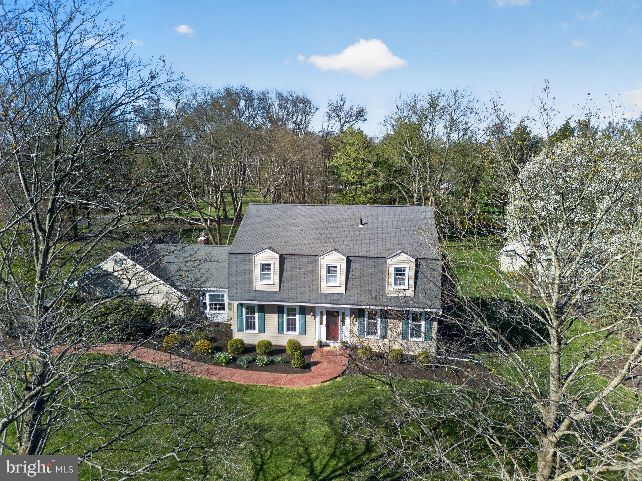 PINE VLY ESTS - Residential