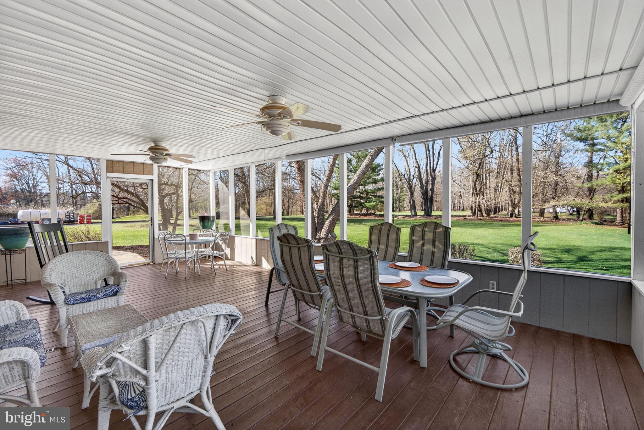 PINE VLY ESTS - Residential