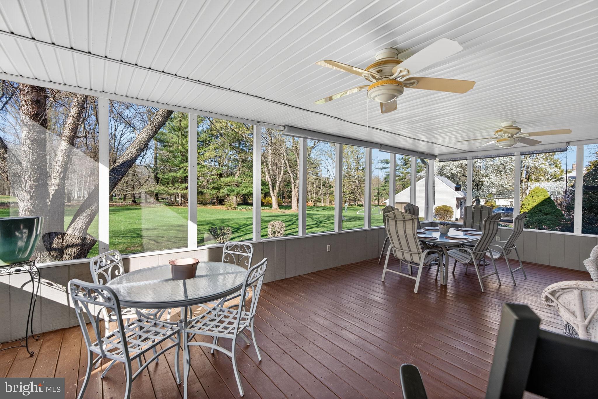 PINE VLY ESTS - Residential