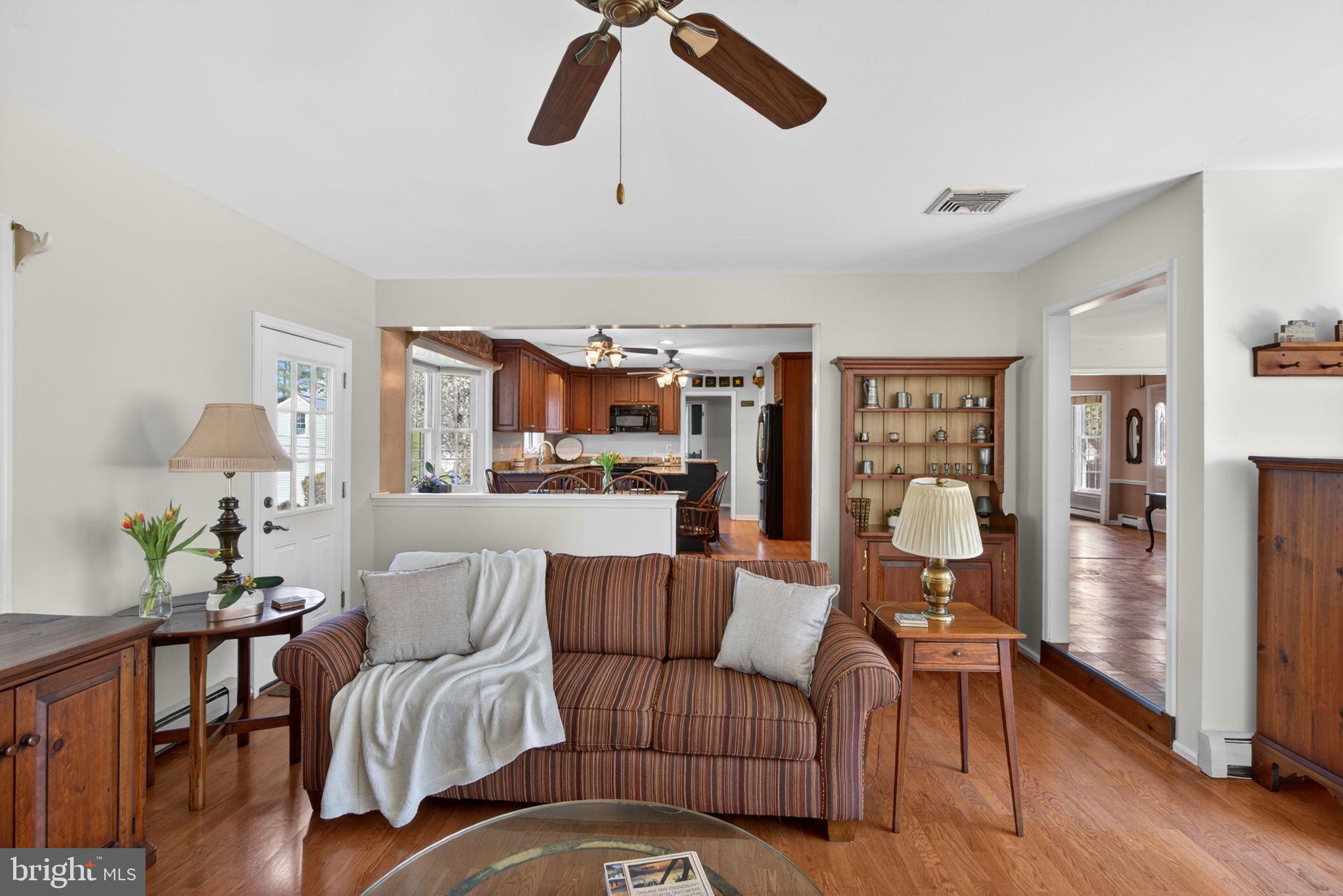 PINE VLY ESTS - Residential