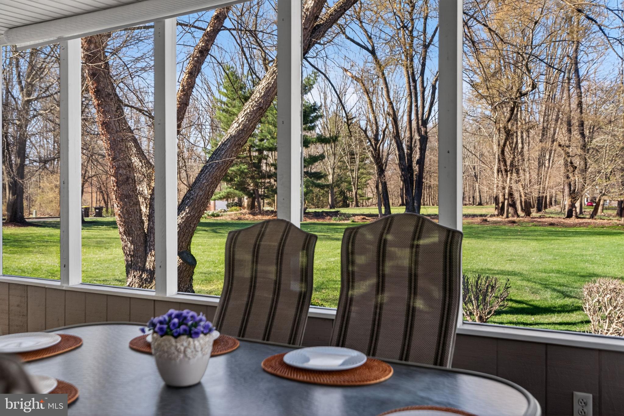 PINE VLY ESTS - Residential