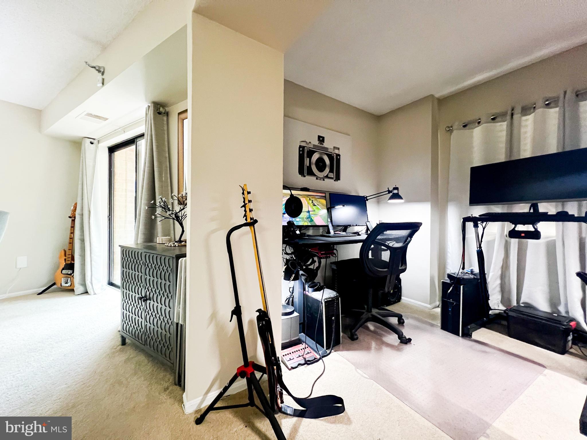 GREENS AT LEISURE WORLD - Residential