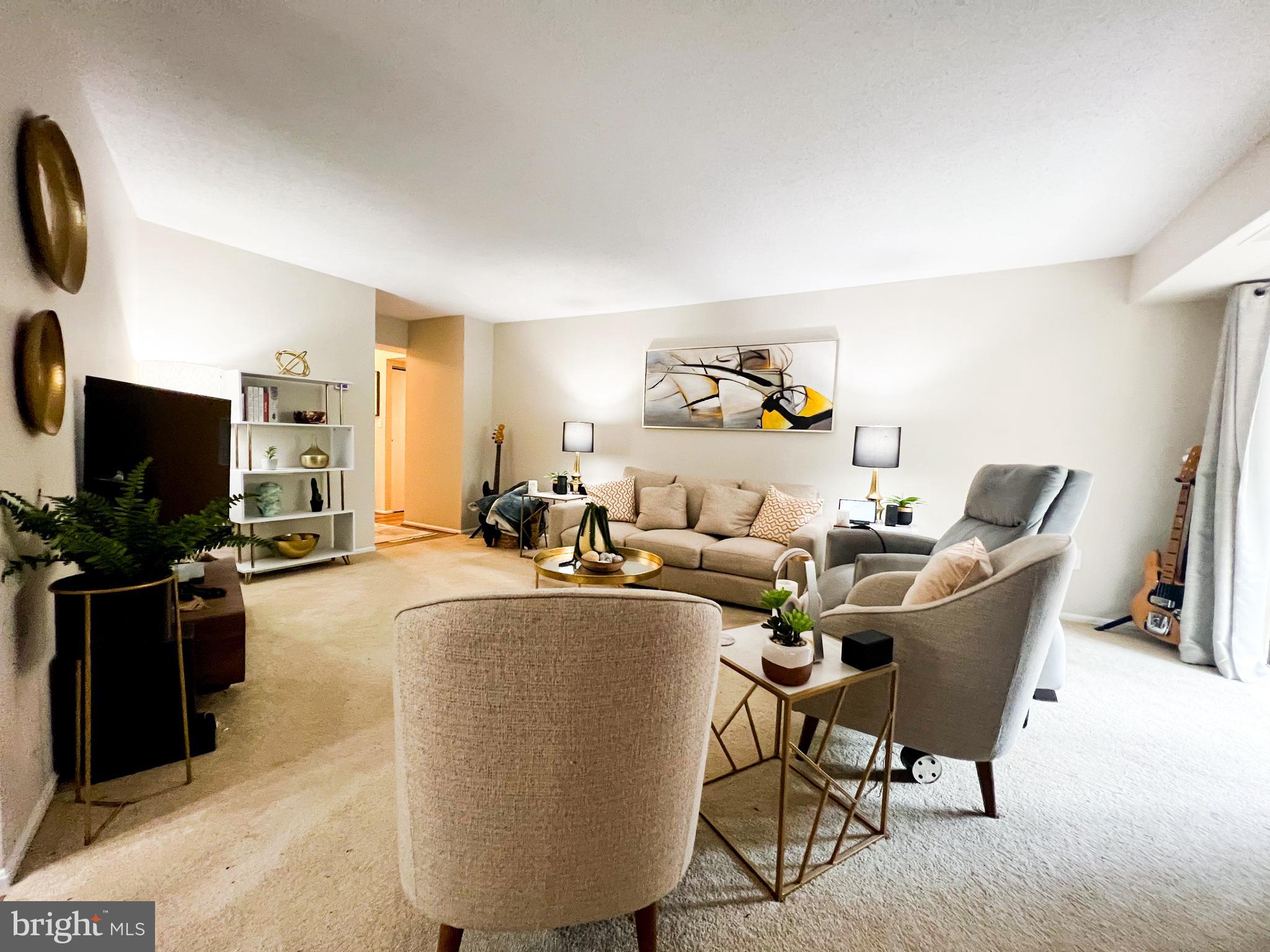 GREENS AT LEISURE WORLD - Residential