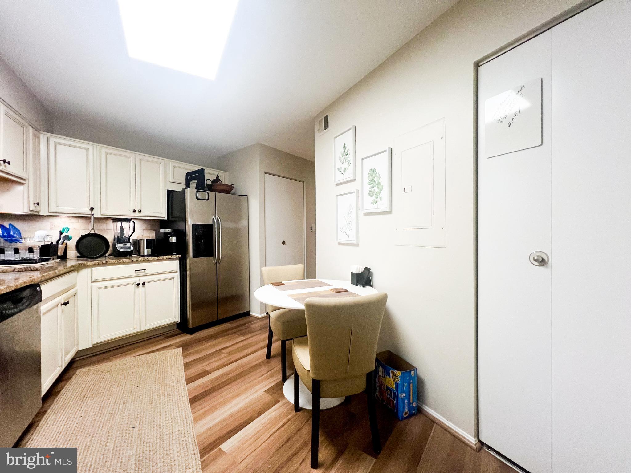 GREENS AT LEISURE WORLD - Residential